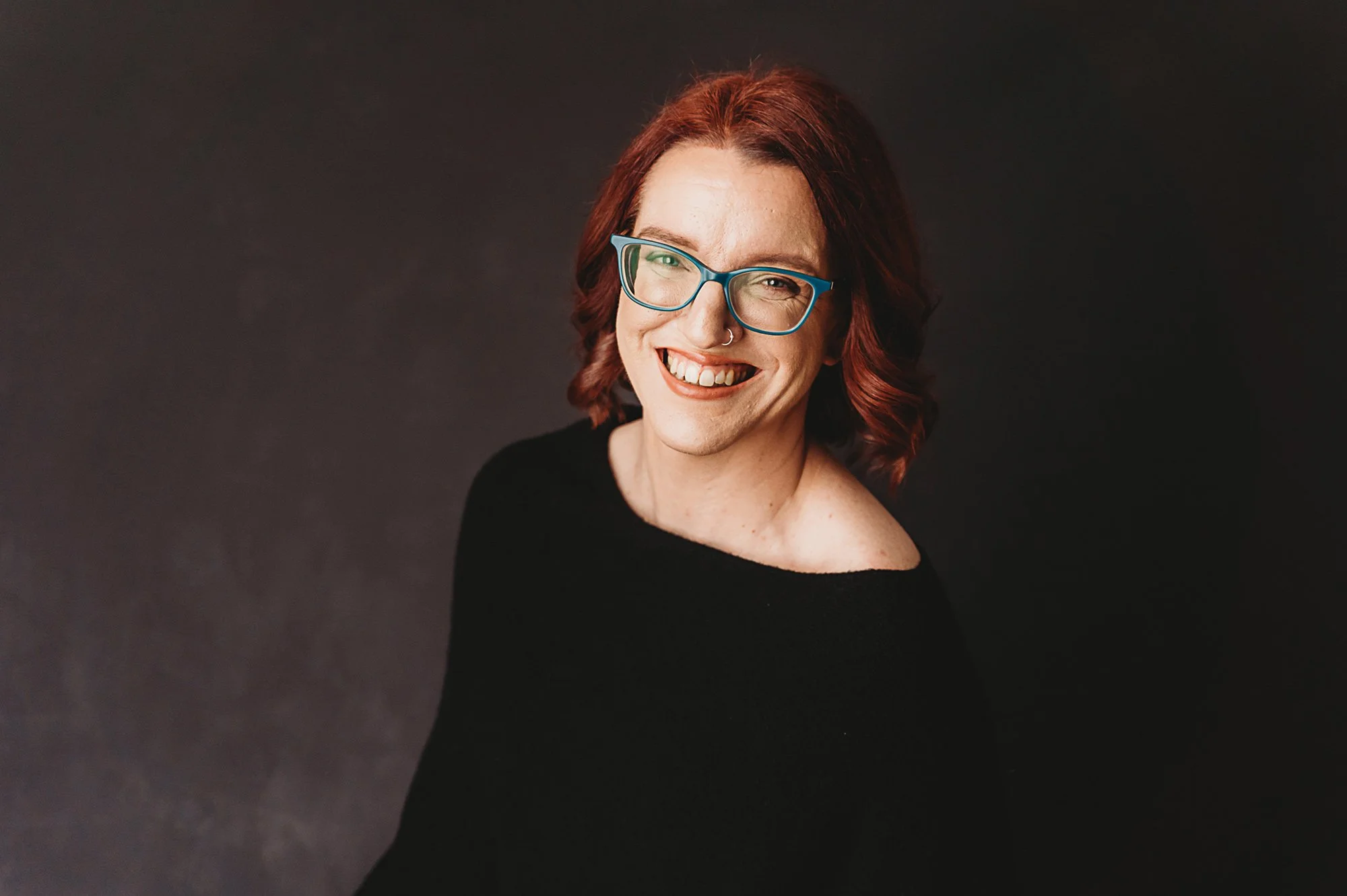 Womens-portrait-photography-cornwallheadshot-photography-truro-cornwall.jpg
