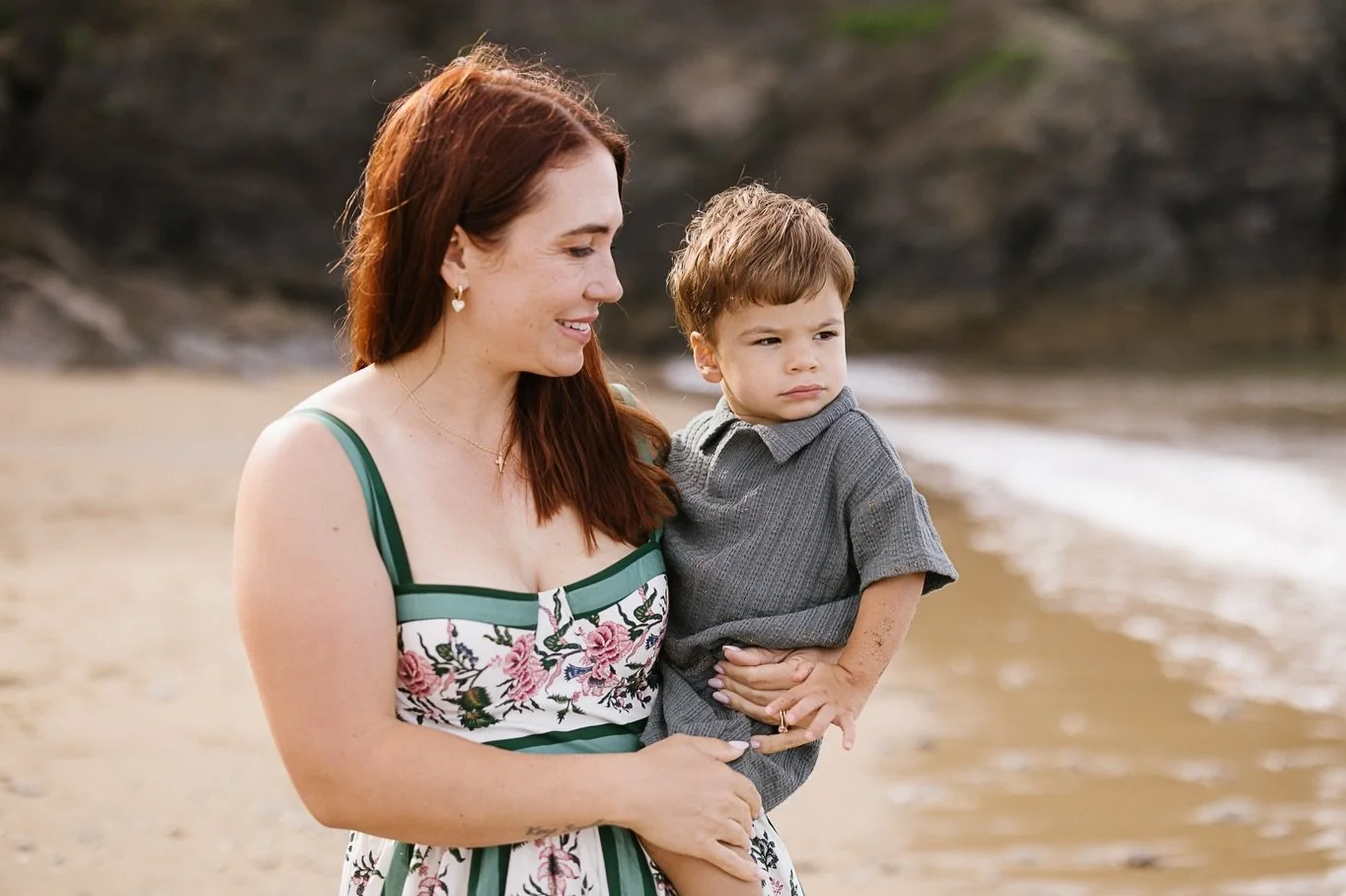 The baby of the family 💕 
.
.
.
.
#cornwallfamilyphotographer #familyphotography #cornwall #cornwallholiday #familyphotographercornwall

Family photoshoot at Hemmick beach, Cornwall.