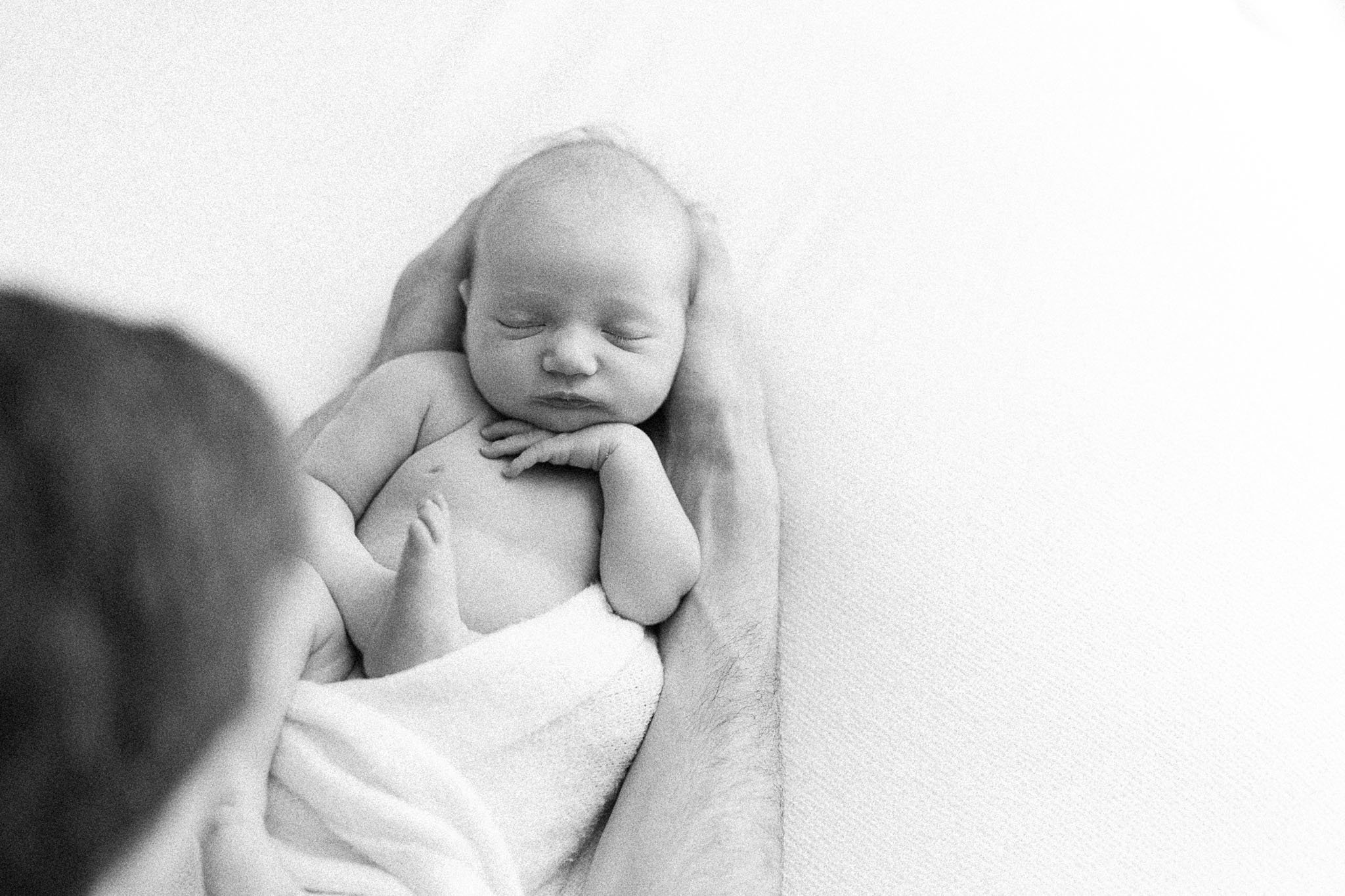 Cornwall newborn and family Photographer-12.jpg