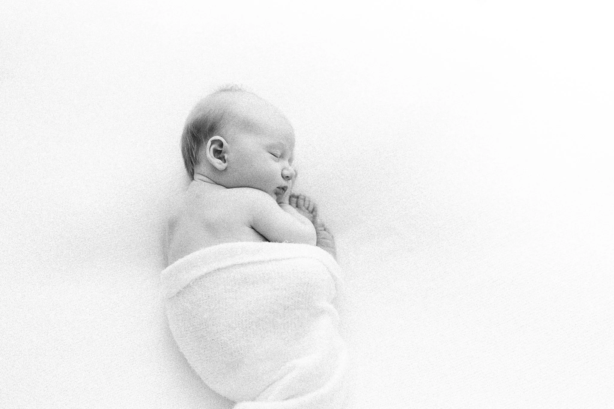 Cornwall newborn and family Photographer-13.jpg