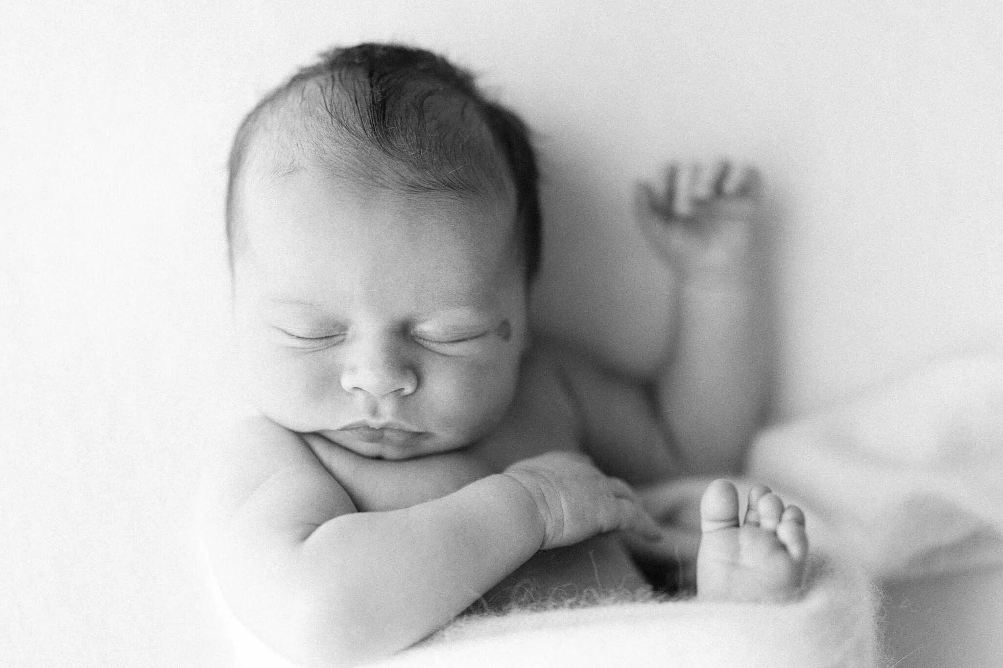 Newborn Photography Cornwall .913A7565.jpg