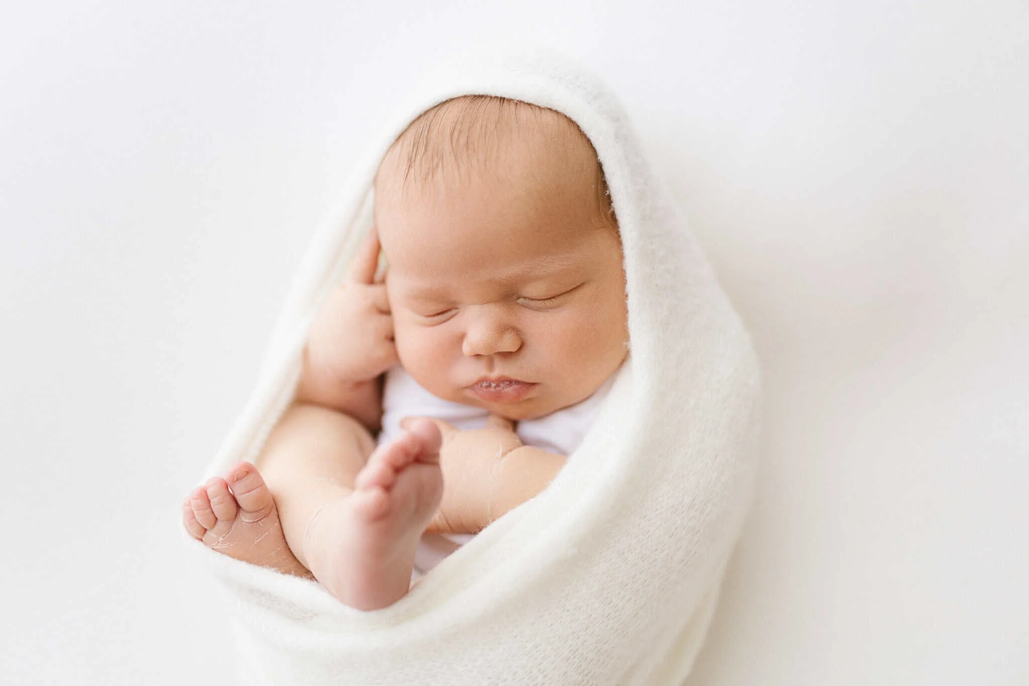 Newborn Photography Cornwall .913A3824.jpg