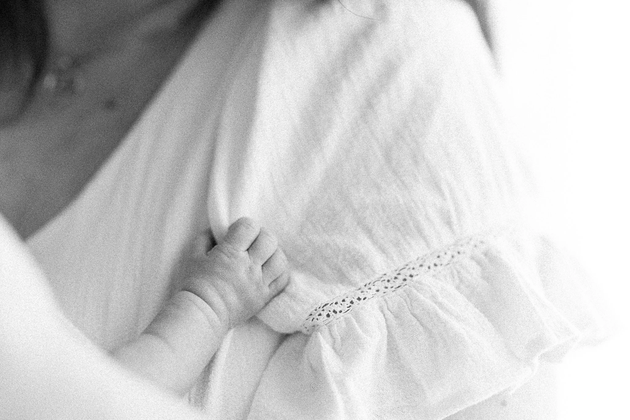 Cornwall Newborn Photographer. 913A8676.jpg