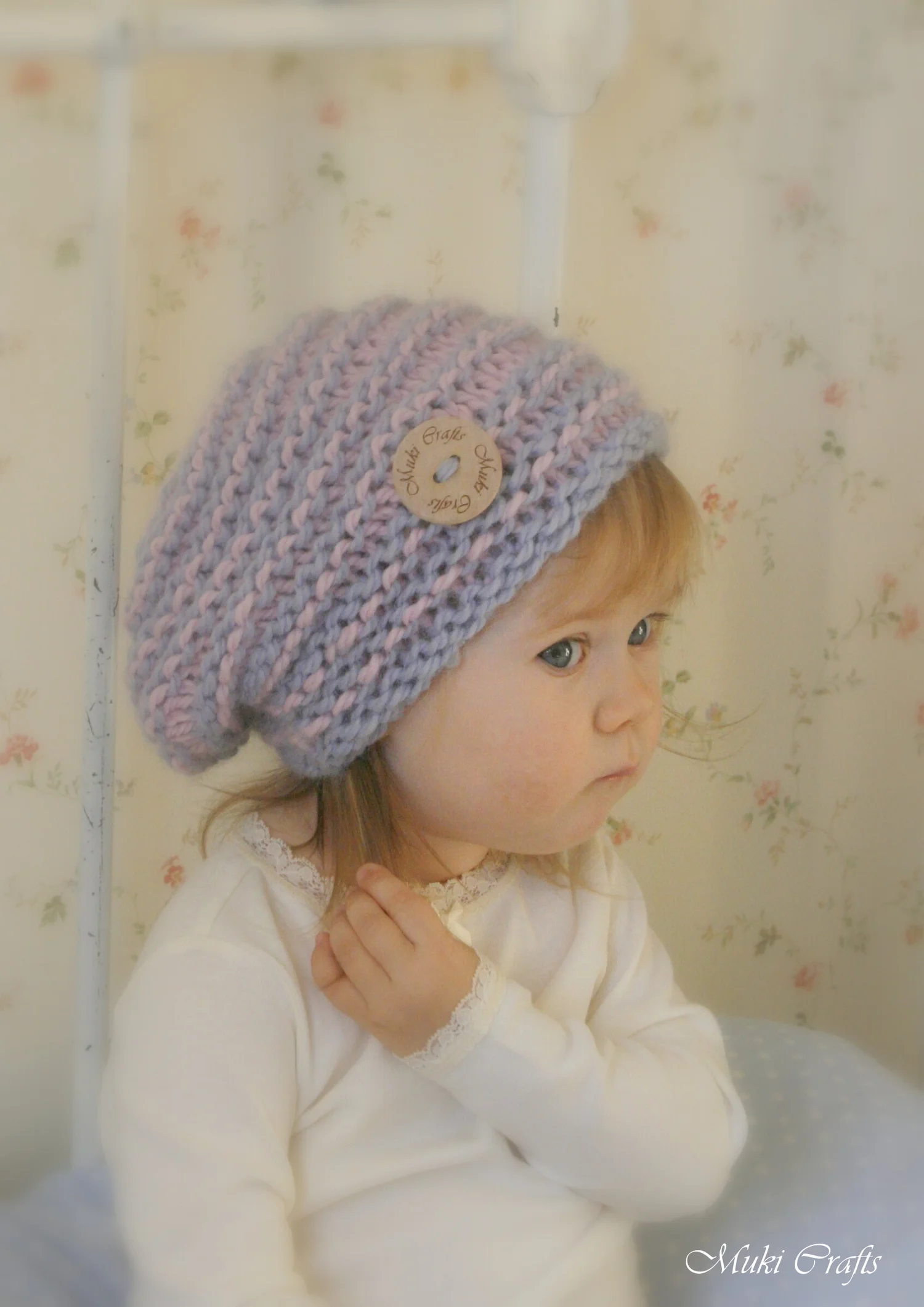 FREE slouch hat knitting pattern Kitty — Muki Crafts
