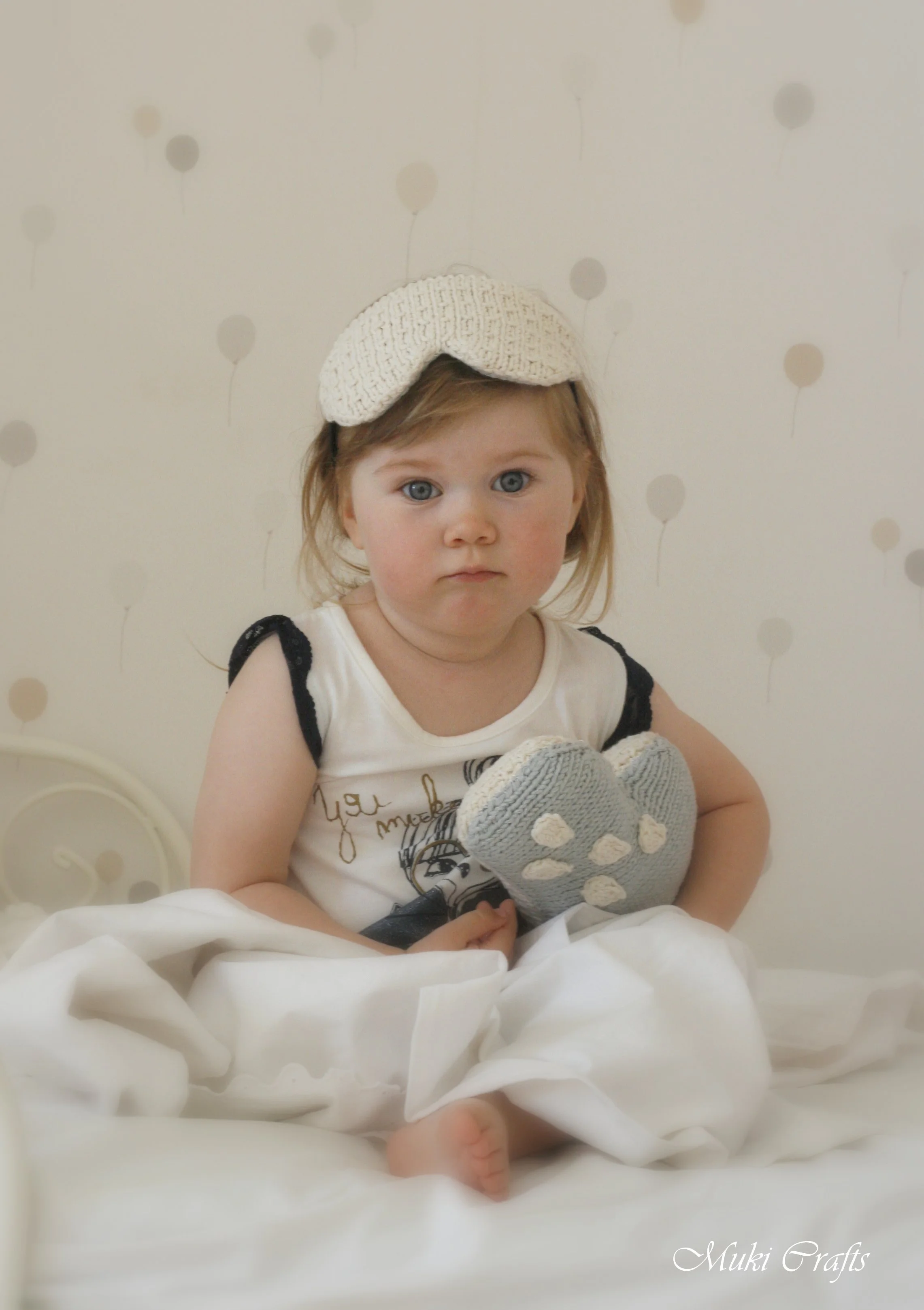 Cloud pillow and sleeping mask knitting pattern — Muki Crafts