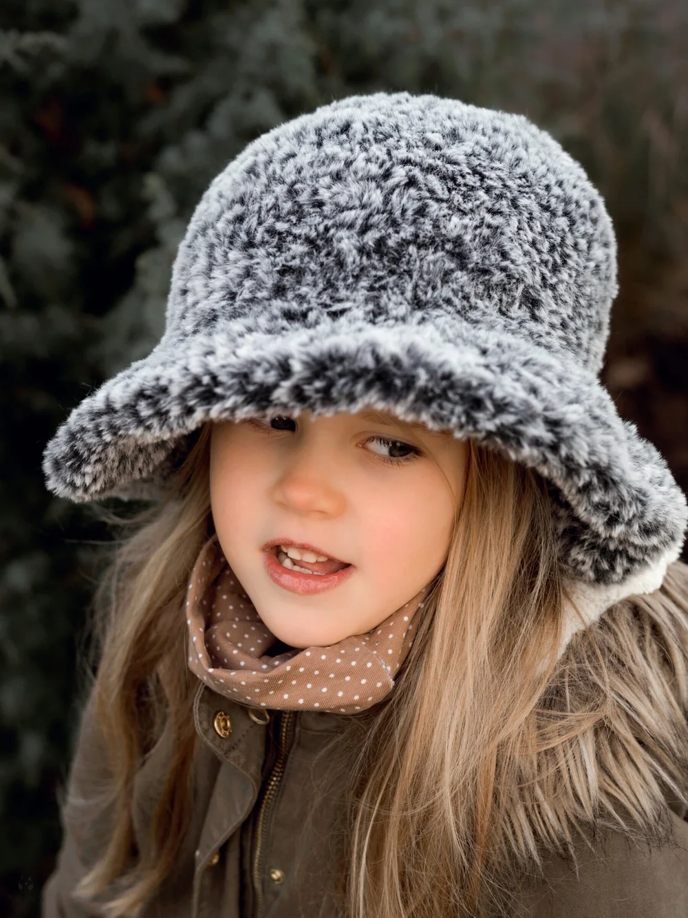 Crochet pattern faux Fur hat — Muki Crafts display picture 1