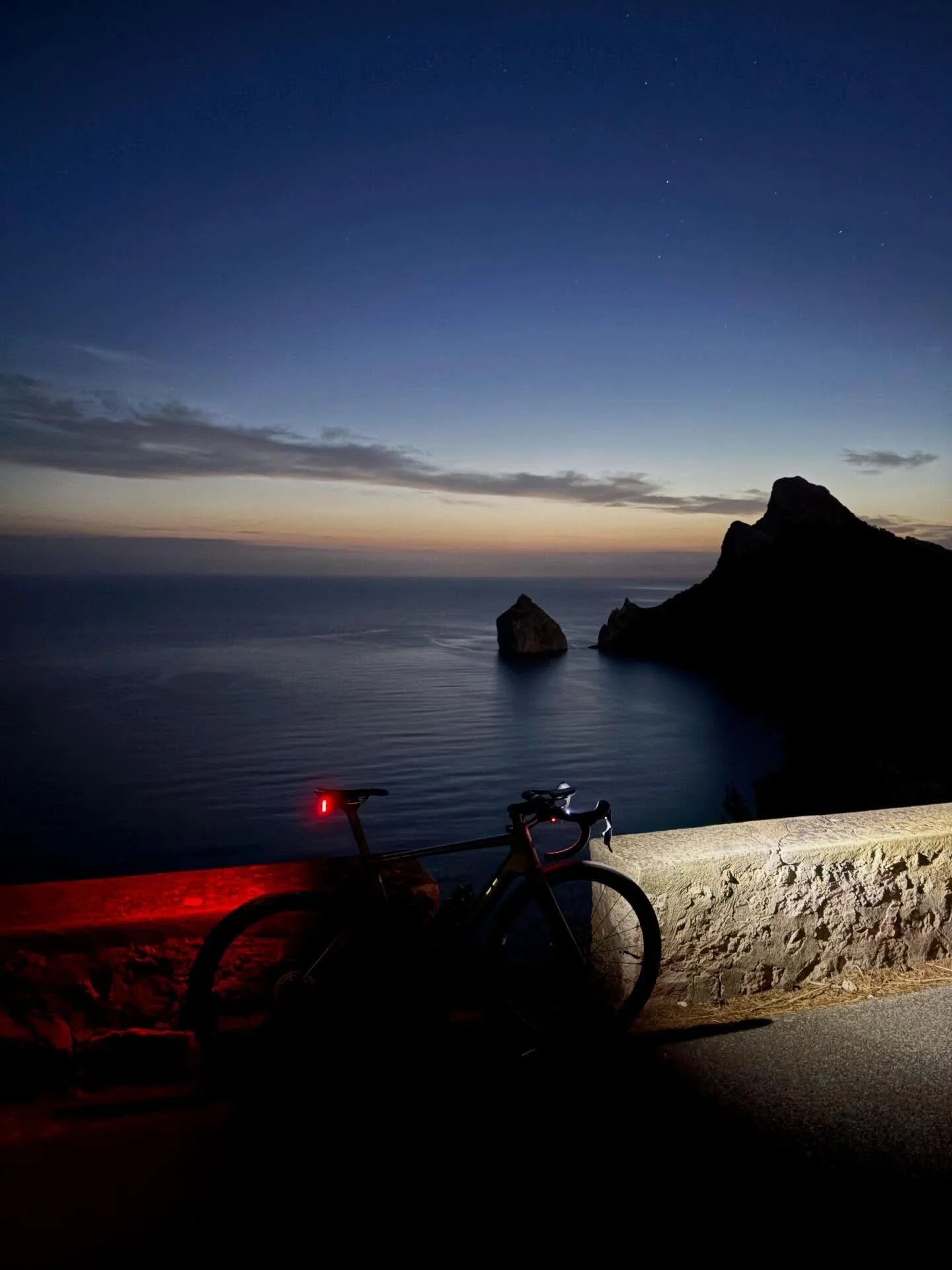 The Soloist is one of those bikes that quietly disappears beneath you.

In Mallorca, every ride changes constantly. One moment you&rsquo;re climbing toward the monastery of Sa Calobra, the next you&rsquo;re flowing through rolling inland roads, ridin