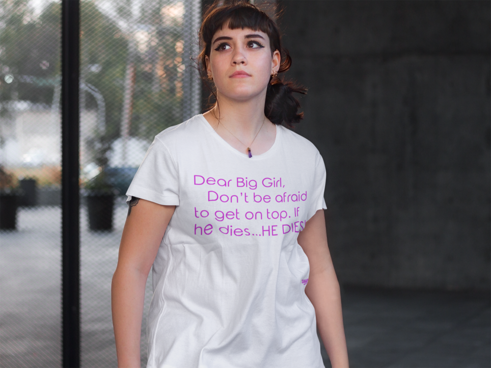 beautiful-white-alternative-woman-wearing-a-t-shirt-mockup-a9257.png