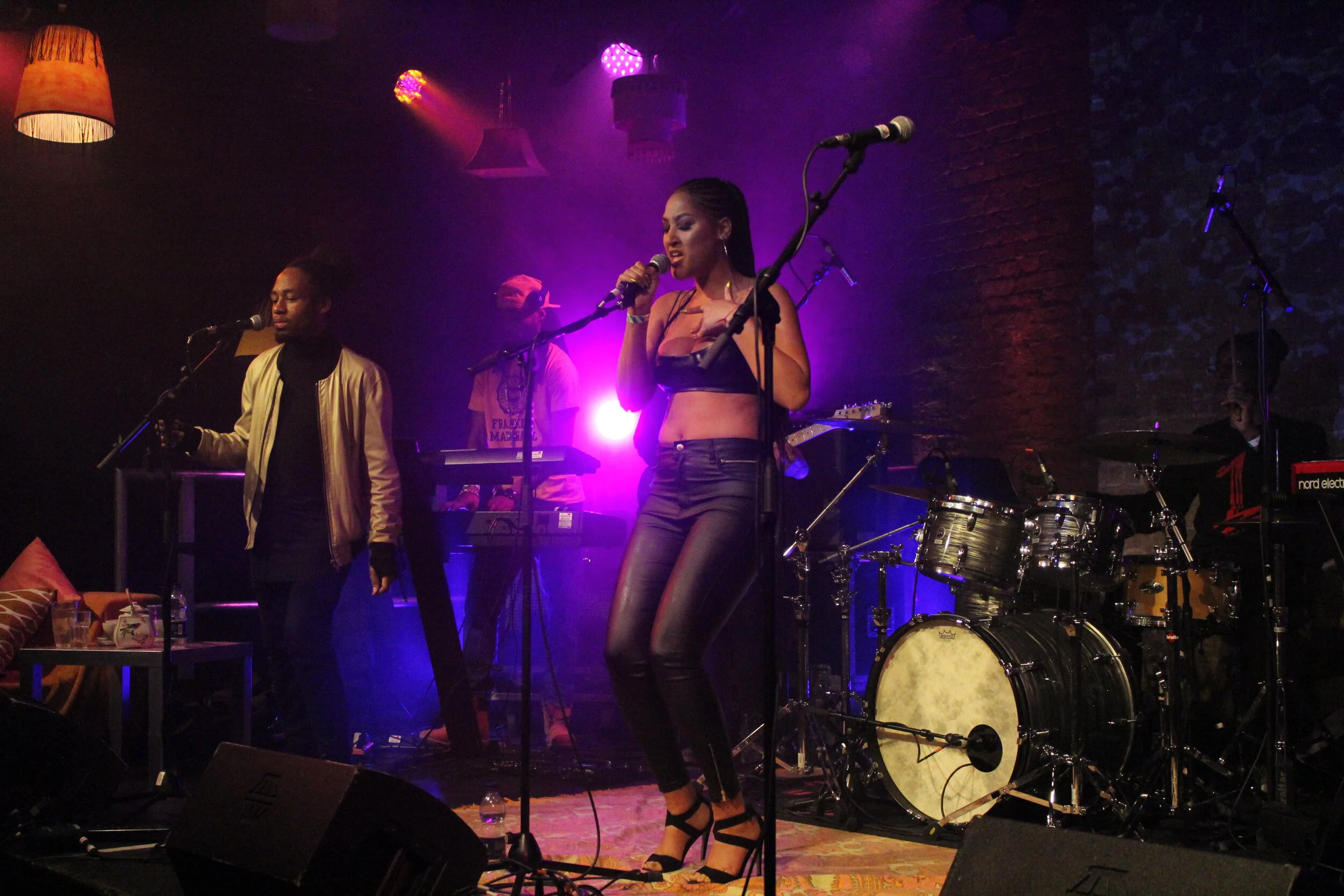  ROUNDHOUSE   Photography by  House Photographer  