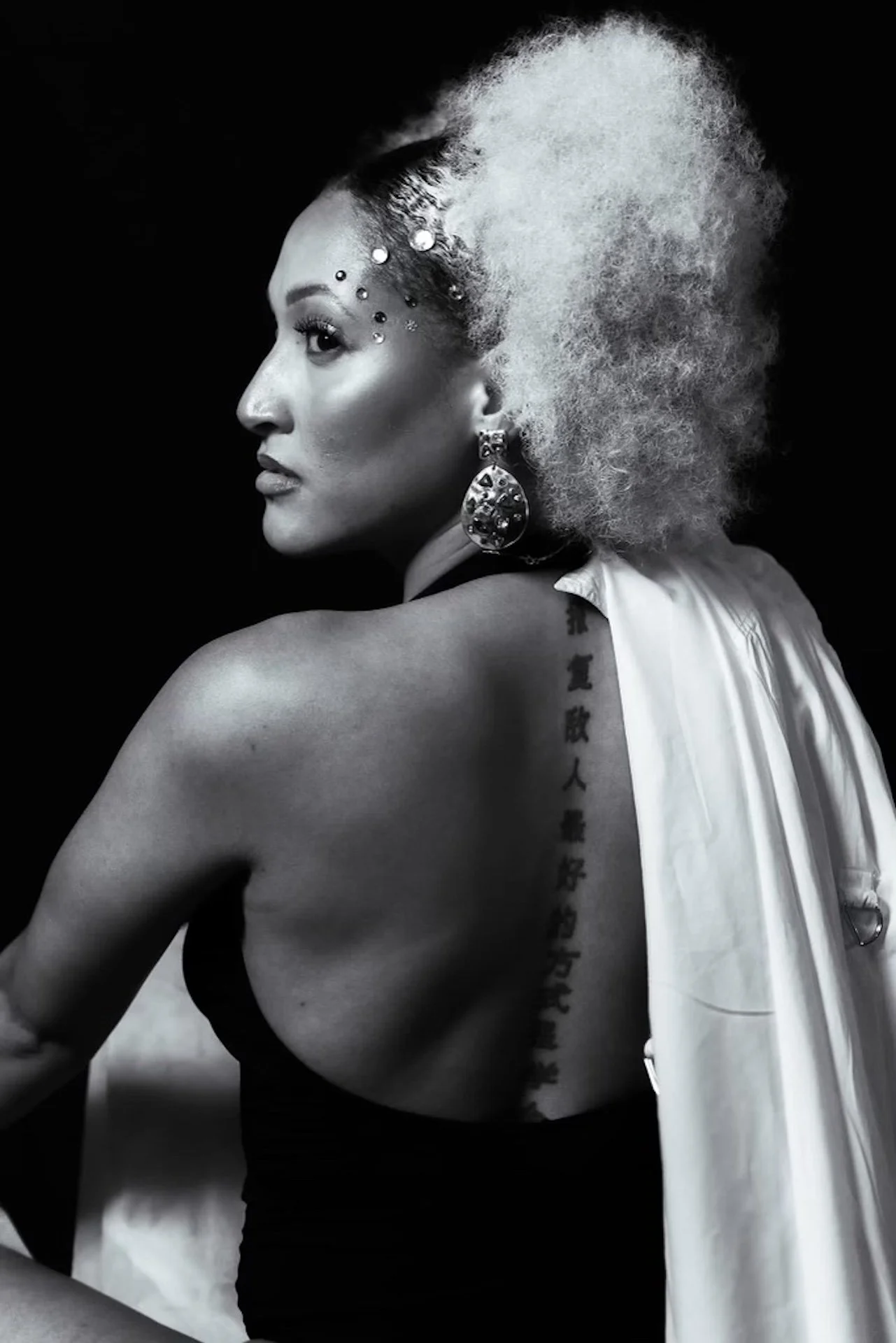 Aneesa' Marie Back Black & White.jpg