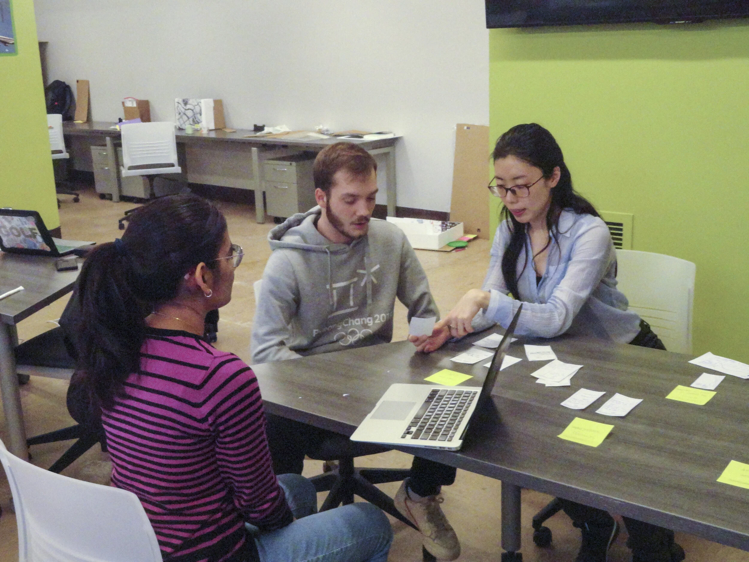 Application walkthrough with participants 1