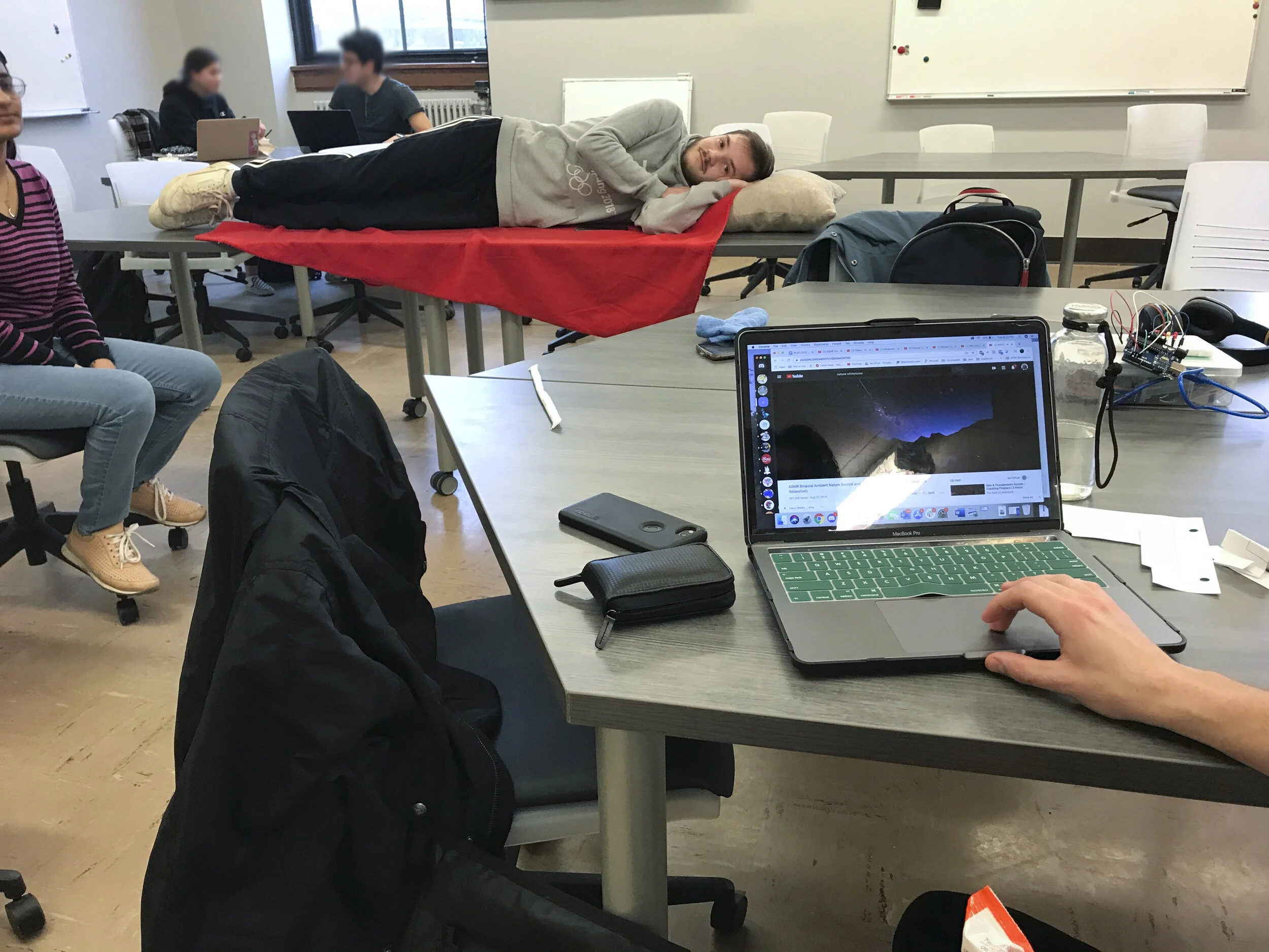 Senario 2: Participant is listening their audio of their choice as they go to sleep So you have set up the pillow, connected it to your phone app and Google Home device. You’re ready to go to bed.