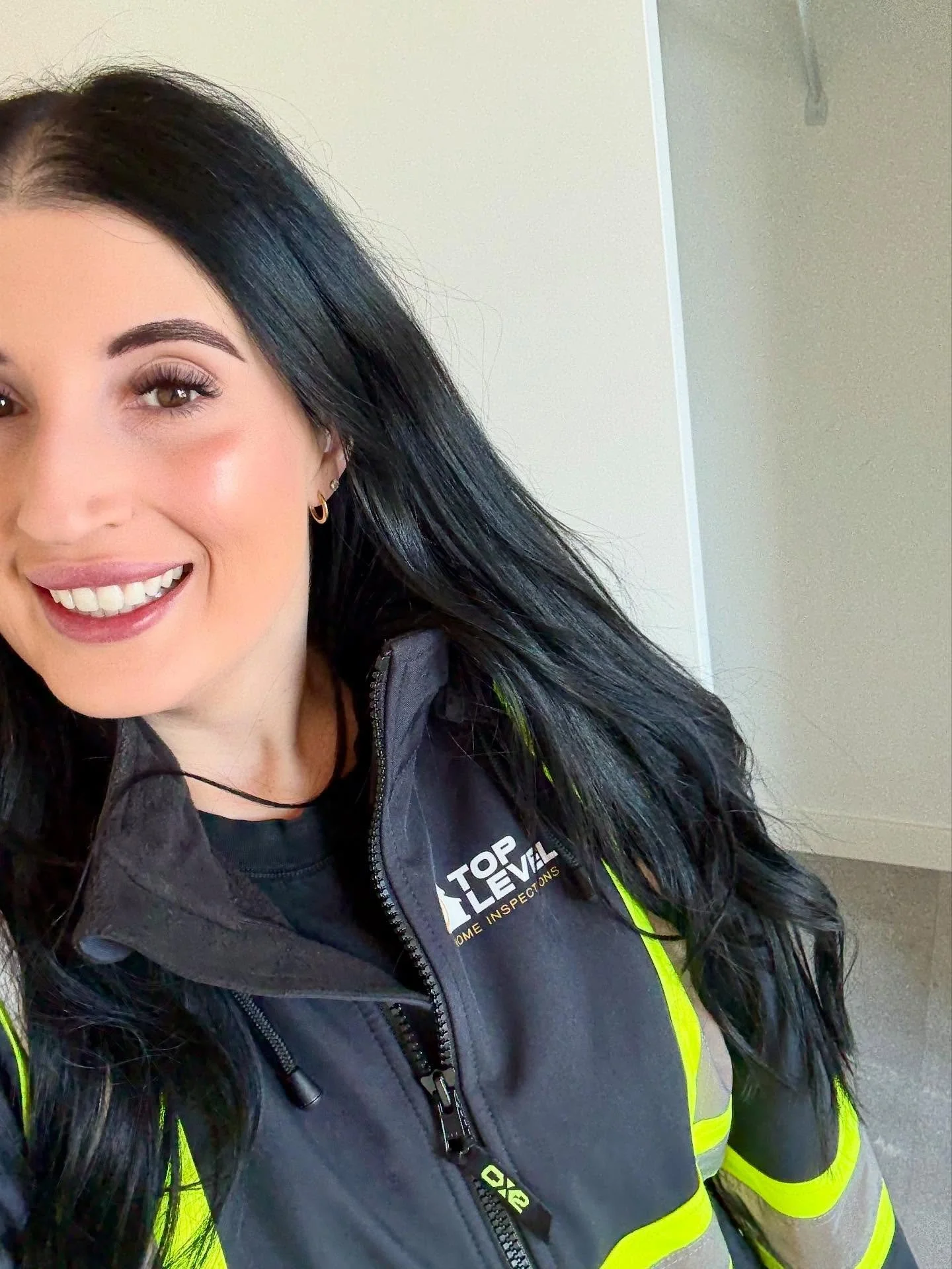 Different job sites, but same standards. Our team is committed to delivering Top Level quality wherever the day takes us 🏗️✨
#teamwork #qualitycontrol #newhomes #newhomeinspections #yyc #siteday