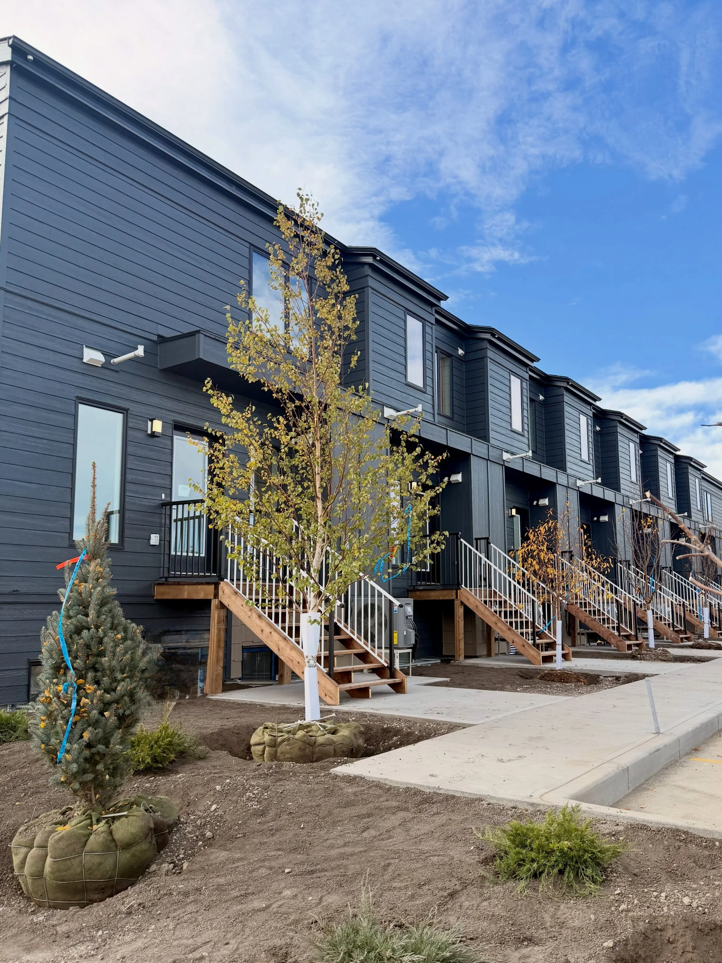 First possessions at ZEN Belmont have begun! 🏡🔑

We kicked off homeowner orientations and possessions last week at Avalon&rsquo;s ZEN Belmont, helping new homeowners get familiar with their homes as they take this exciting next step.

Here&rsquo;s 