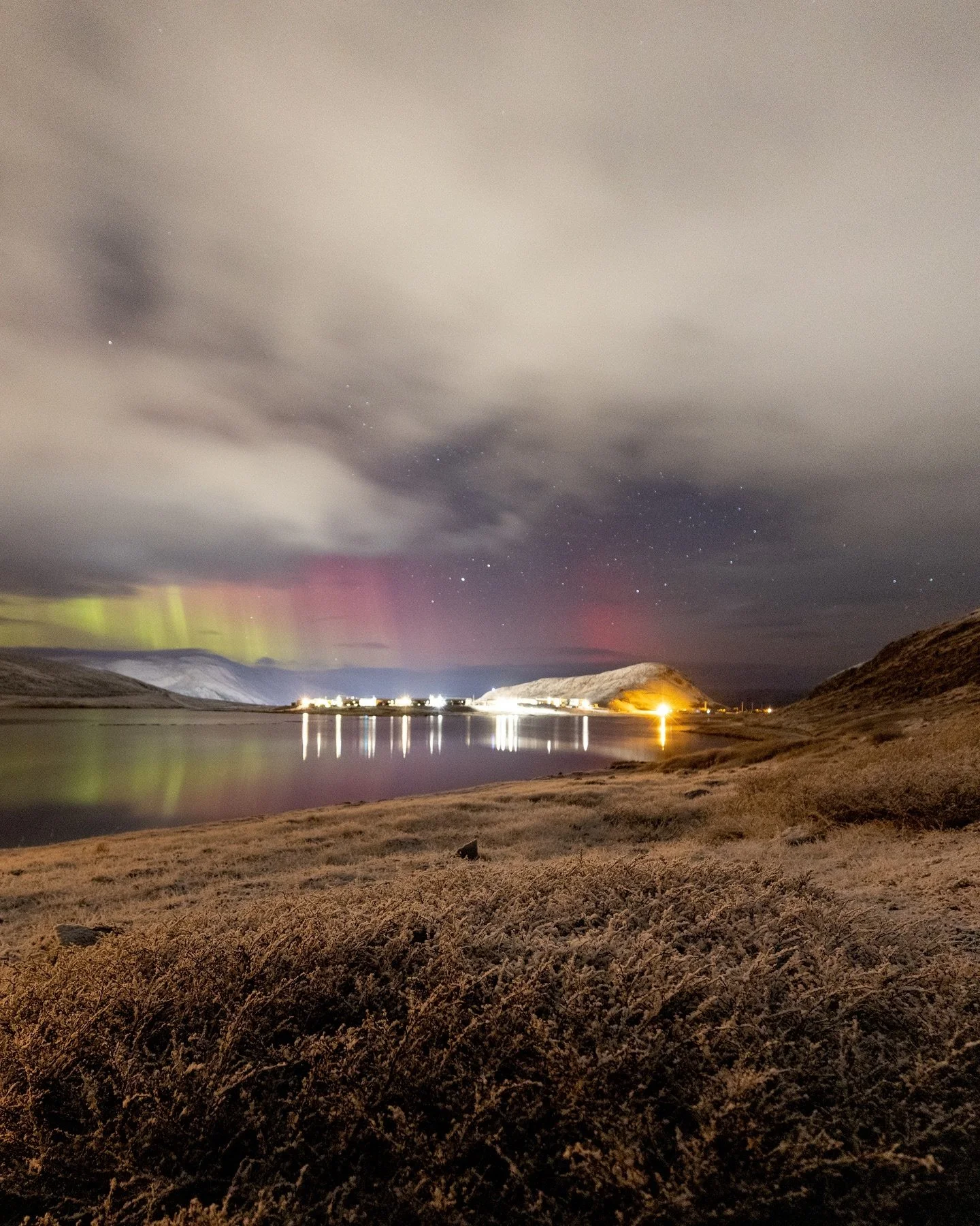 Ive been hearing about the solar flairs that erupted couple days ago and knew there was going to be couple days where the northern lights would be crazy. But today scrolling through instagram I noticed a lot of photographers were posting about them. 