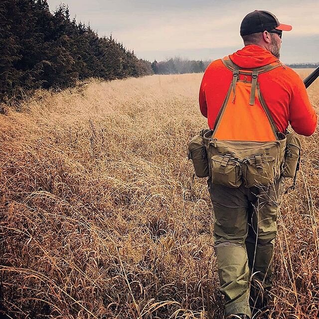 Banquet Donor: @hunt.redi

Thank you @hseiner54 (pictured) &amp; @jerrod.stewart of @hunt.redi for attending our annual banquet, setting up a table, and allowing attendees to get a gander out the newly released Hunt Redi vests.
&bull;
(1) winner was 