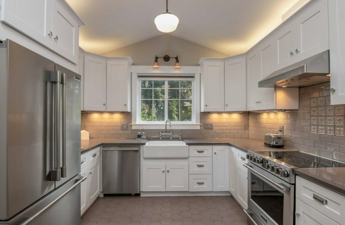 Cabinet Lighting: Illuminate Your Space with Style and Functionality