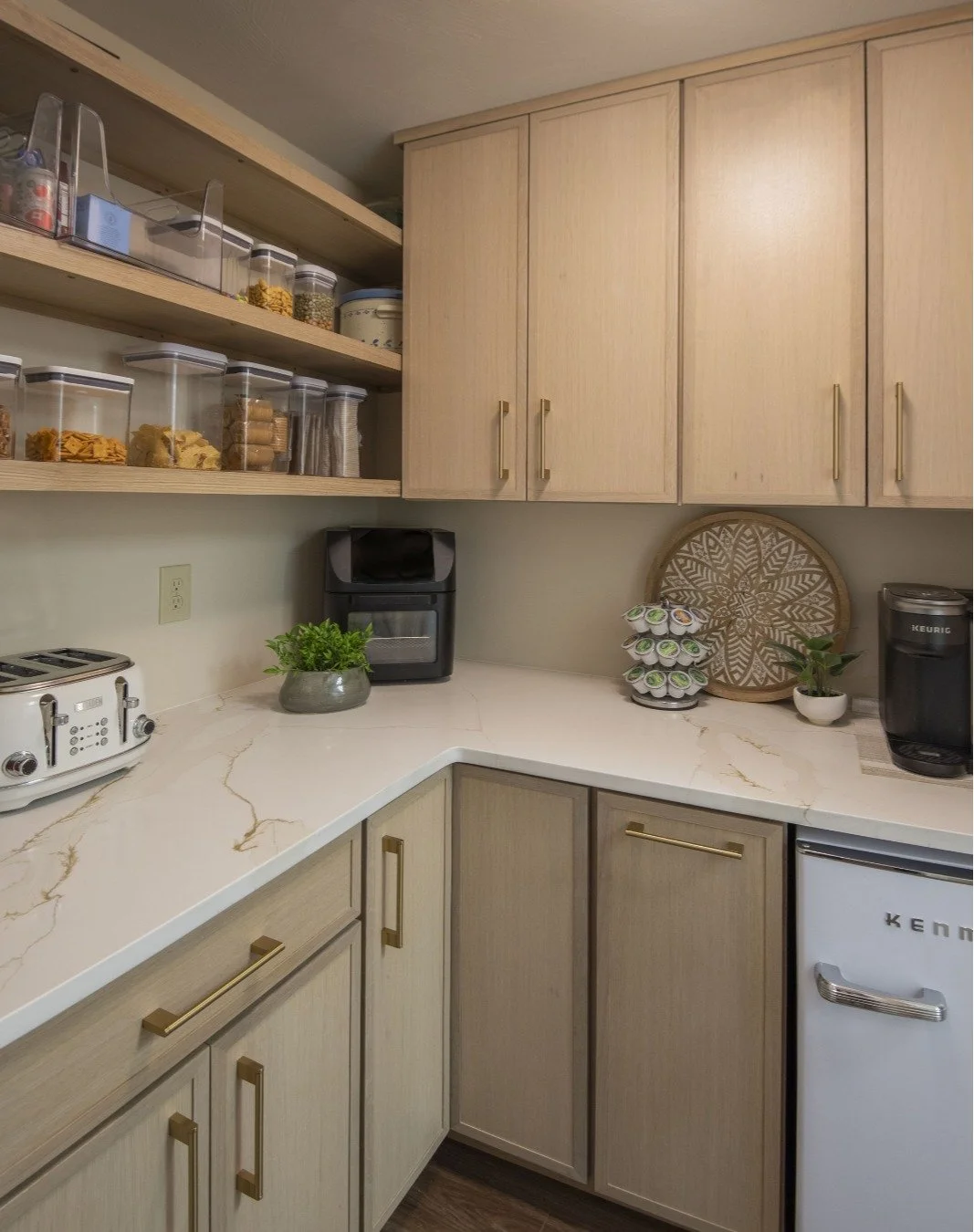 This throwback Thursday is dedicated to one of our favorite pantry designs in recent history.