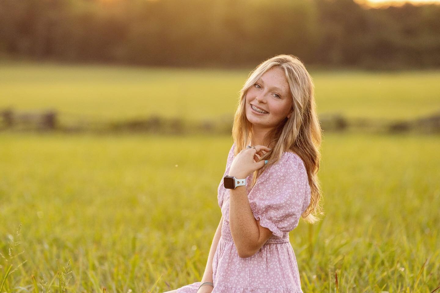 A beautiful sneak peek of @daphanepolanowski first senior session! We enjoyed exploring Pea Ridge Battlefield and capturing these beautiful images. So many more to come. 
#classof2023 #seniorportraits #rogersarkansas #sullivanmissouri #bentonville #n