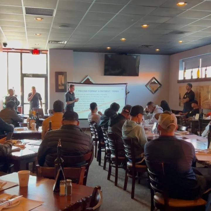 What a turnout! Grateful for all our amazing contractors and vendors who joined us for our onboarding event yesterday. 

Here&rsquo;s to stronger partnerships and even bigger projects ahead &mdash; 2026, we&rsquo;re coming for you! 👊 

#LiveOasis #T