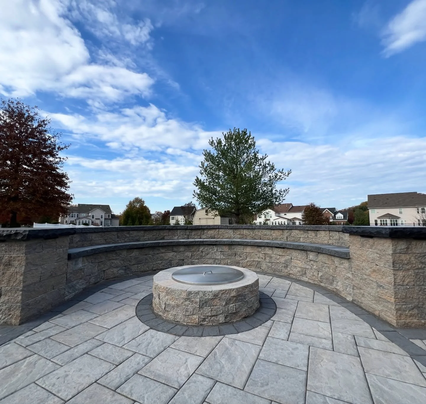 The kind of warmth that brings everyone together. 🔥
Grateful for moments like these as Thanksgiving week begins.

#FirePit #BackyardDesign #OutdoorLiving #CozyNights #FallNights ThanksgivingWeek HomeGoals PatioDesign OutdoorGathering BackyardInspo M