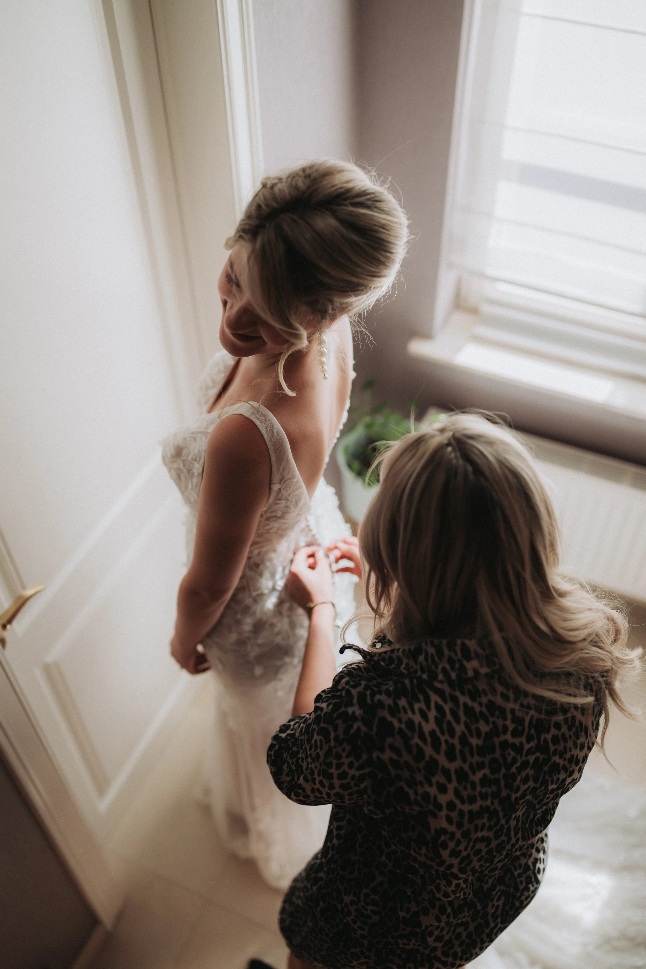 klaarmaken bruid huwelijk Dendermonde