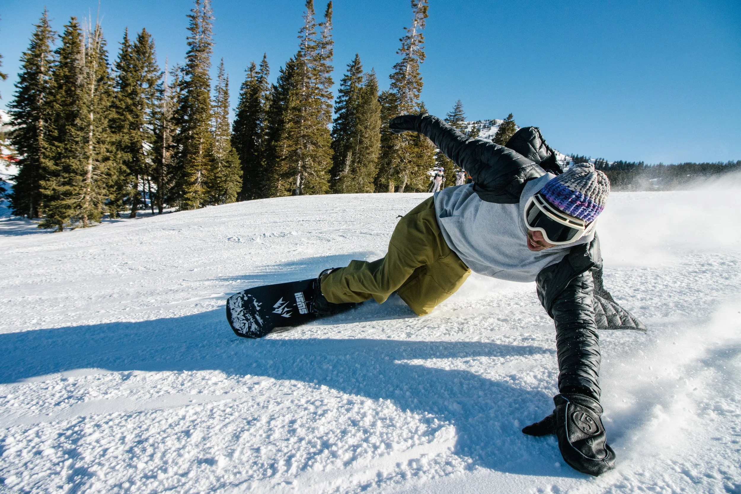 Sunny_carving_8323.jpg