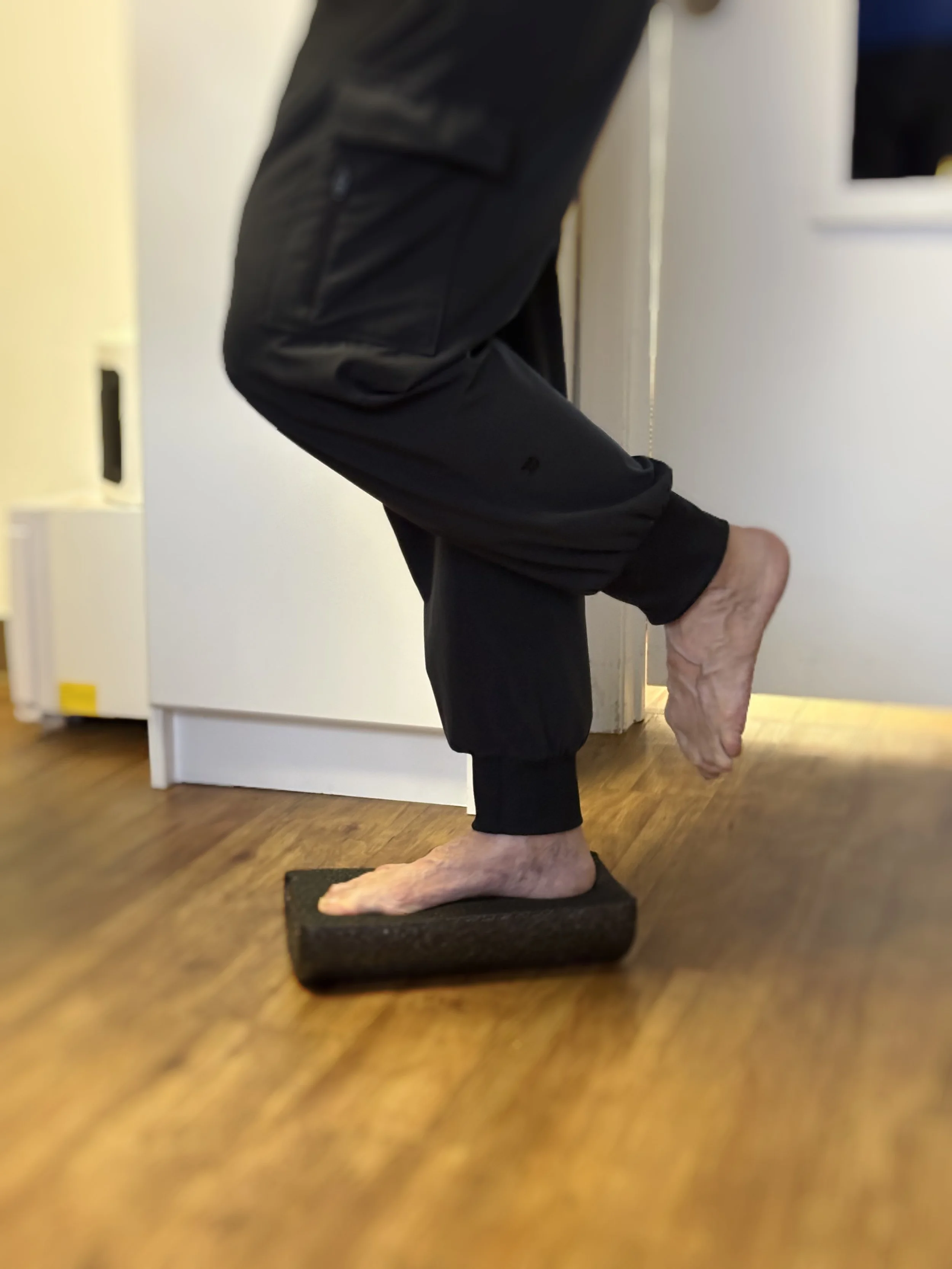 How Your Walking Pattern Affects Posture, Balance, and Long-Term Joint Health