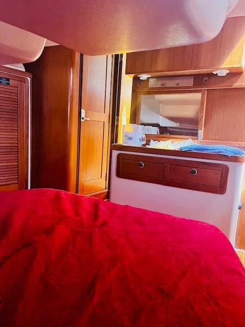 lem aft cabin.jpeg