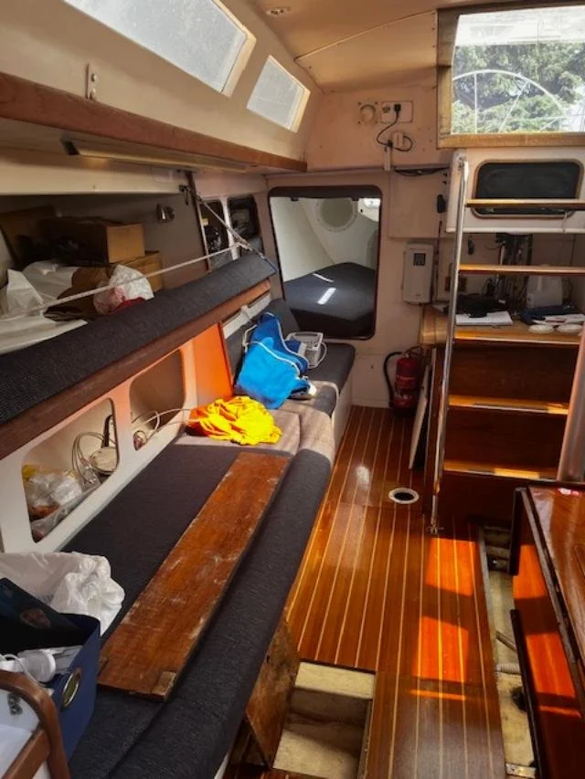 bl 12 quarter berth and settee.jpeg