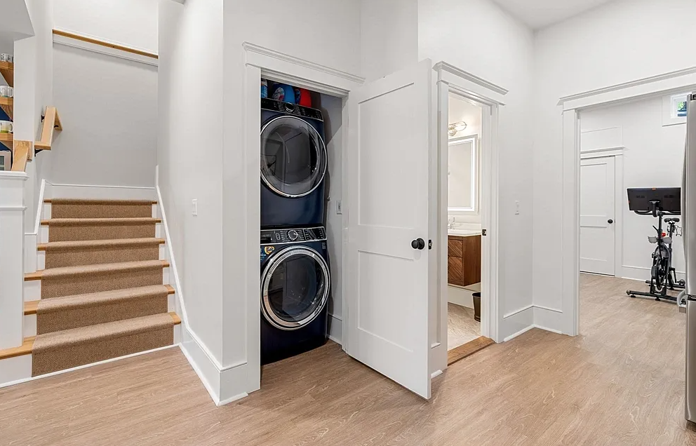 Screen Shot 2024-11-04 at 4.22.35 PM.png