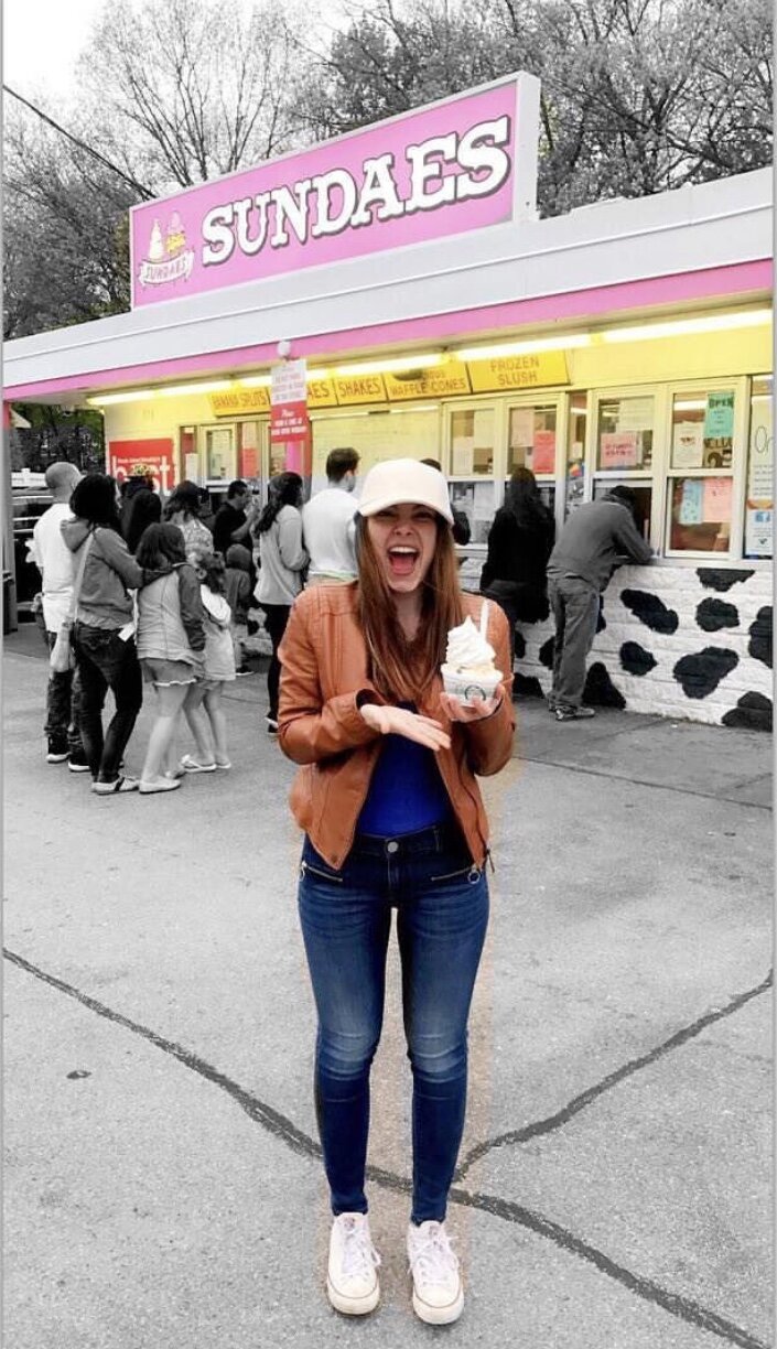 Sundaes Ice Cream