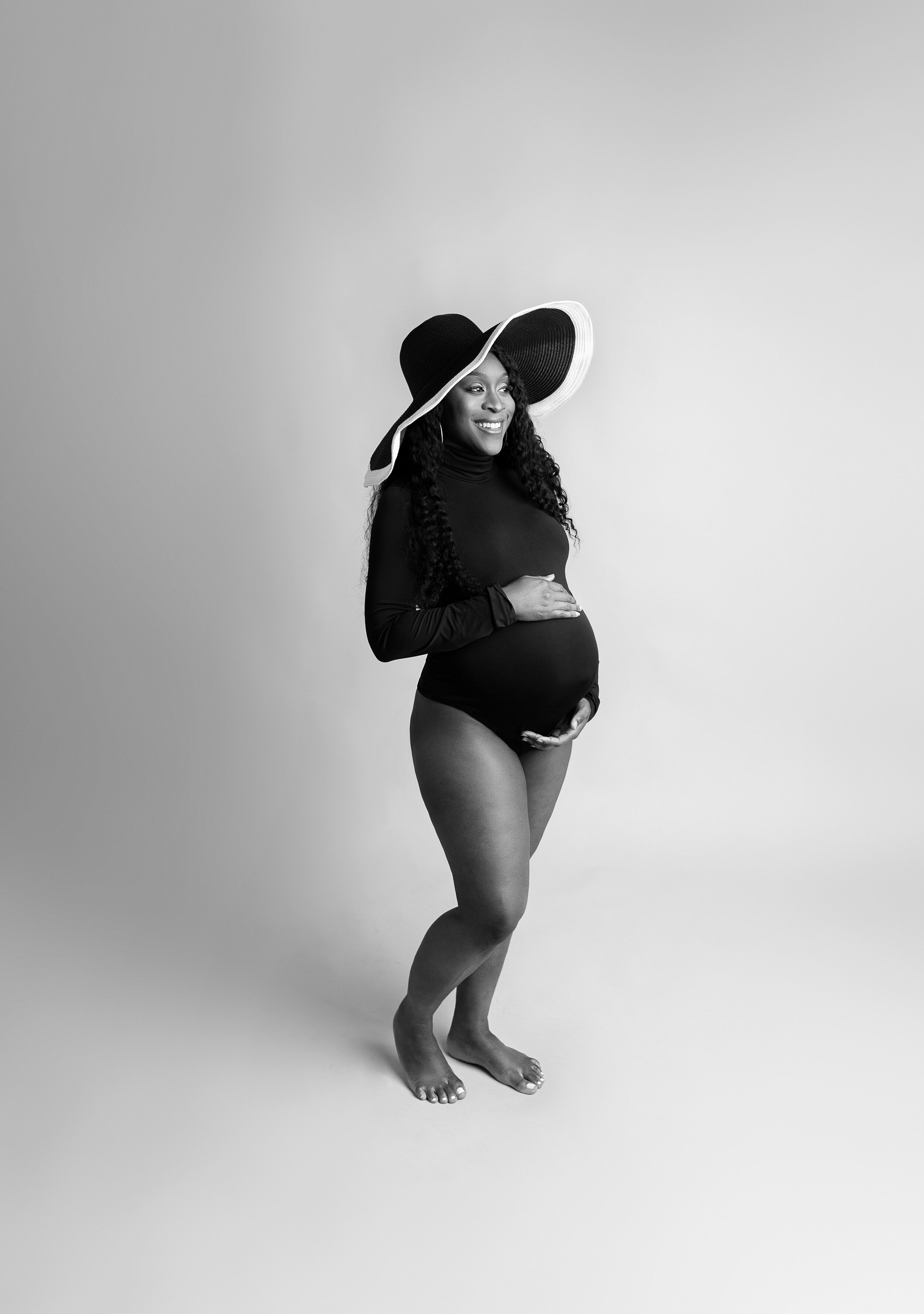 Photos-Maternity-Pregnancy-Studio-San Diego-California.jpg