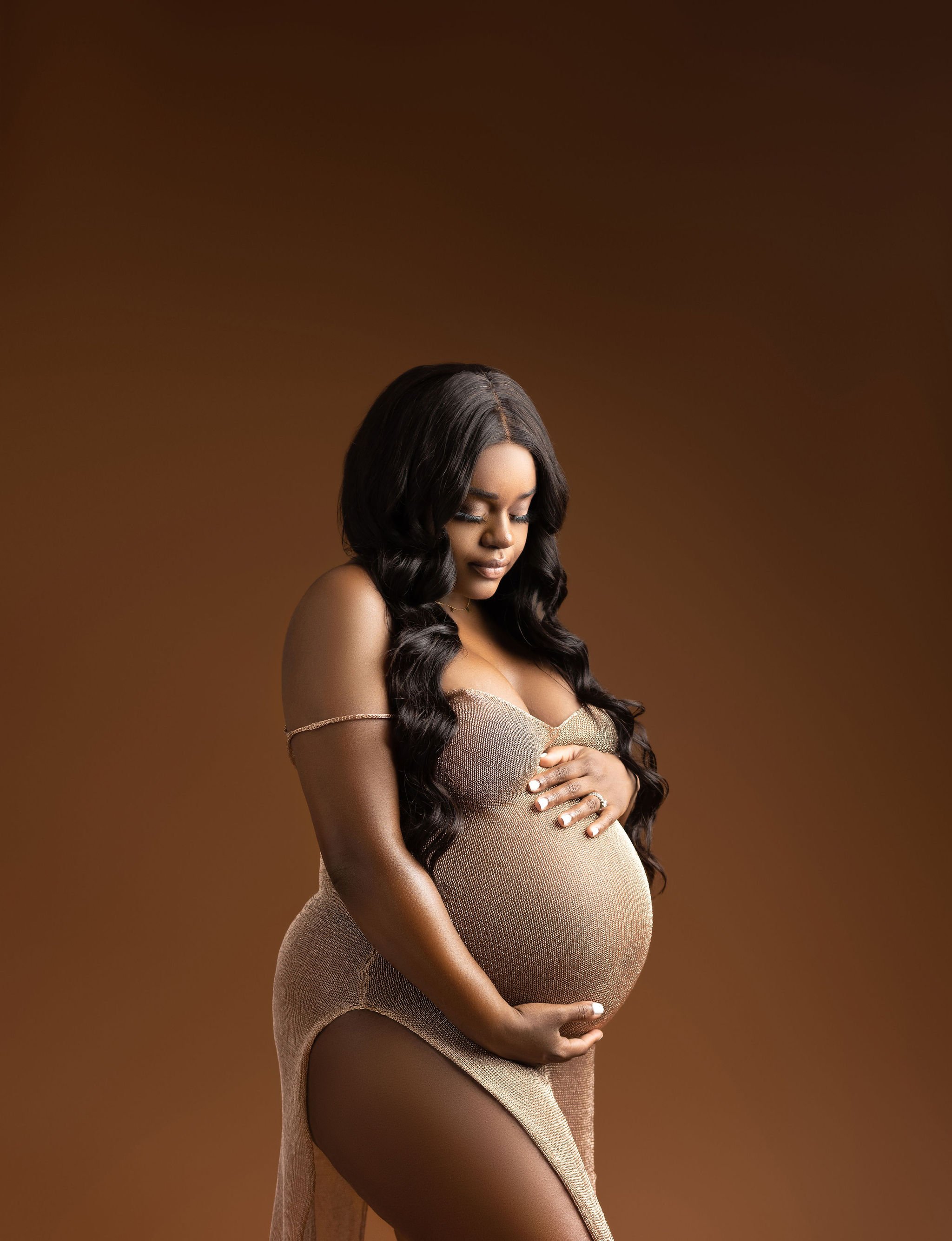 What to Wear for Your Maternity Photos - Photography by L Rose