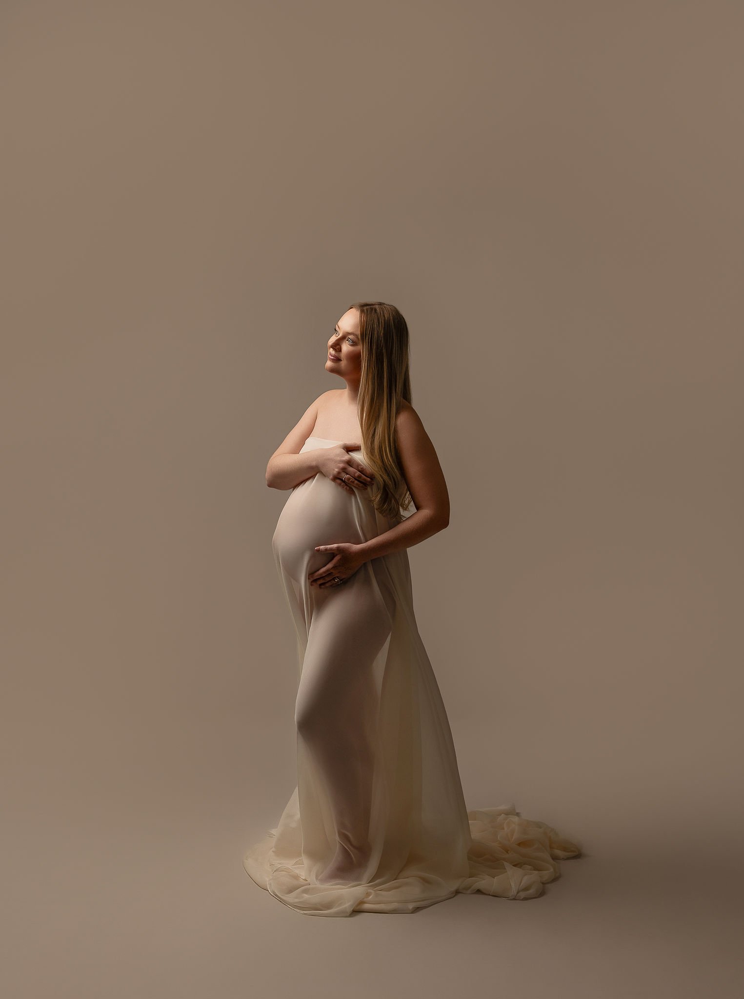 Luxury-SanDiego-Maternity-Photographers-5.jpg