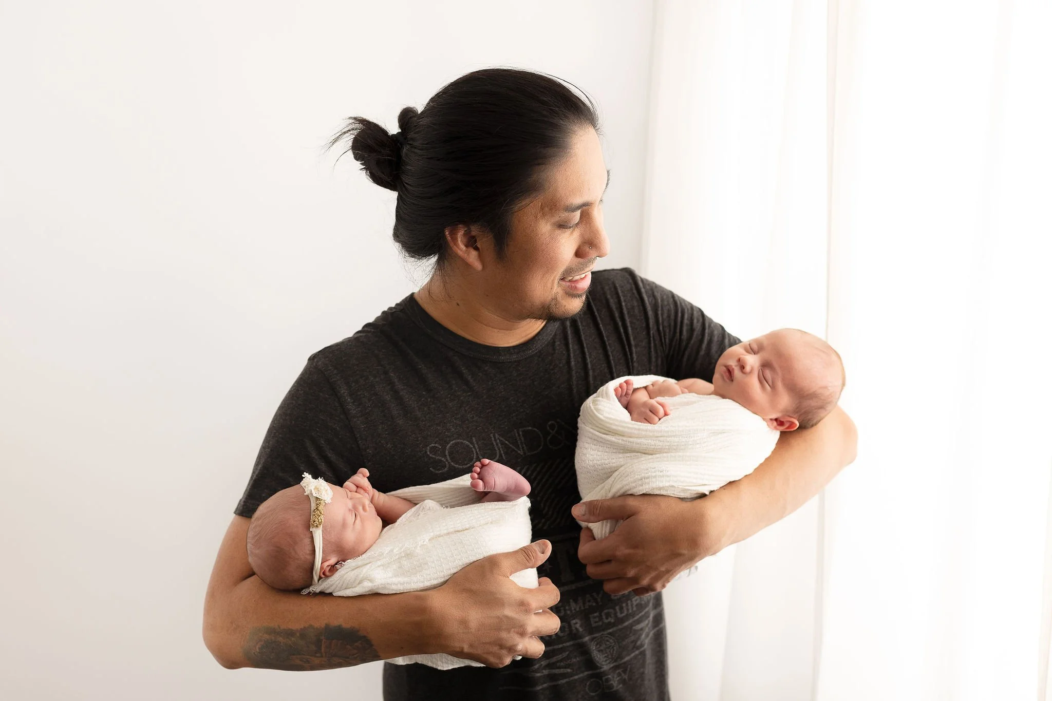 Best-San Diego-Newborn -Twin -Photographer_P4A8215-Edit-Edit.jpg