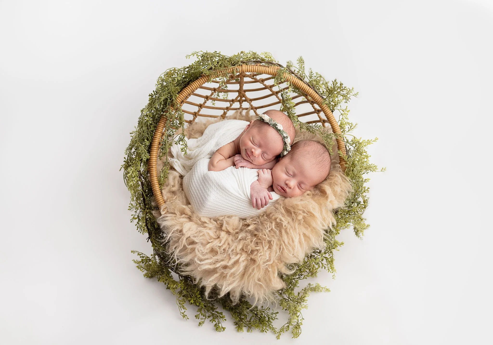 Best-San Diego-Newborn -Twin -Photographer_P4A7904-Edit-Edit-Edit.jpg