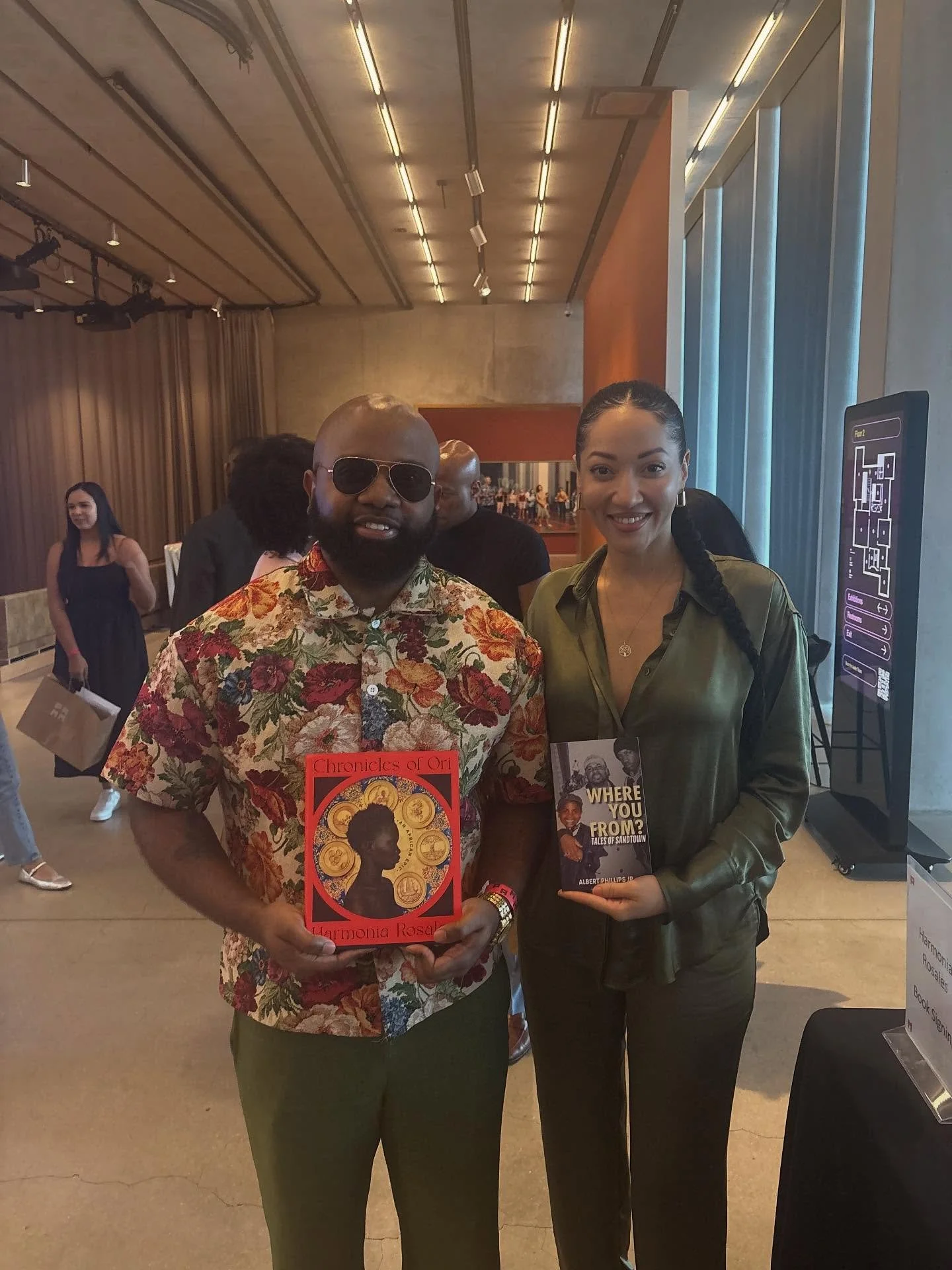 Thankful is an understatement for this trip to Miami. 

Thank you to @ubaltmain for awarding me the Turner Research and Travel Award, which made it possible for me to attend the @miamibookfair and connect with independent and seasoned authors from ar