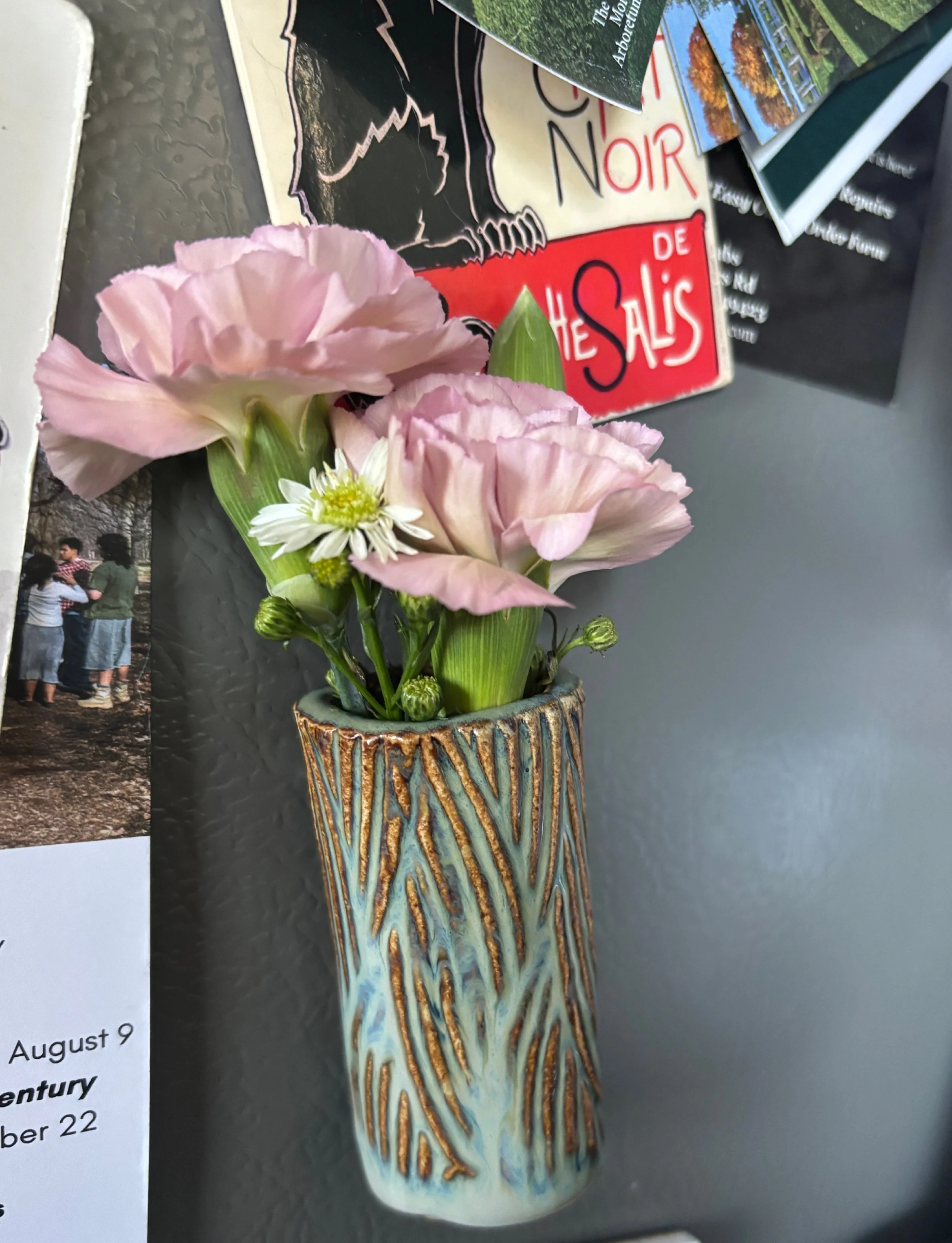 teeny weeny bud vase