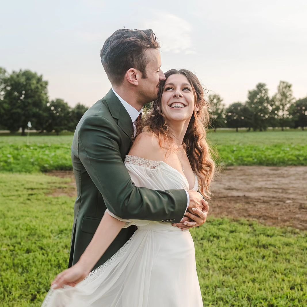 We are excited to share our latest feature with @bridesandweddings check the link in our bio to read all about it! 

@sixpencebridal 
@intune.events 
@barn_swallow_fields_ 

#bohowedding #publication #realwedding #reallove