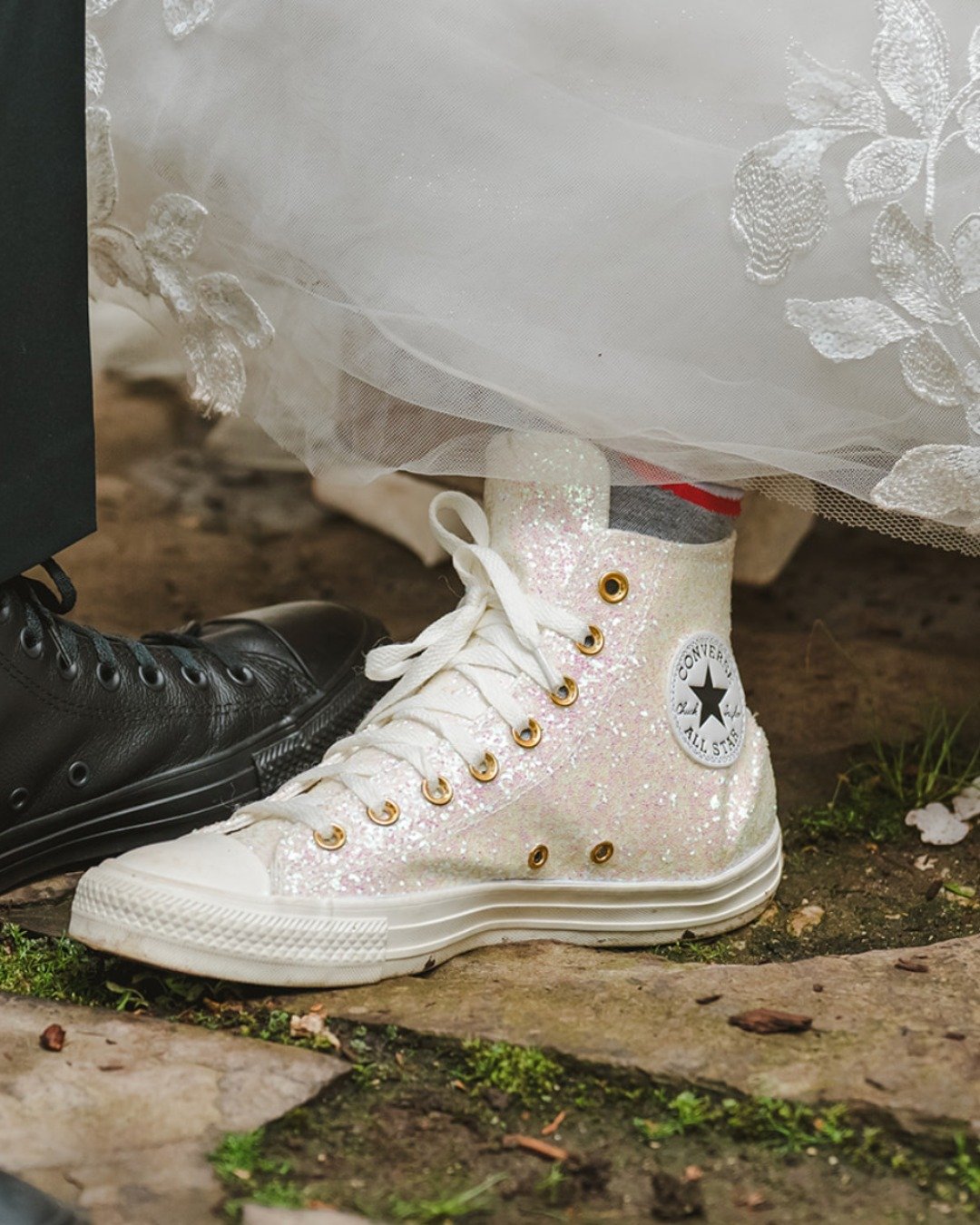 Some couples wear their hearts on their sleeves&mdash;these two wore theirs on their soles. Matching Converse kicks on their wedding day? Now that&rsquo;s a love story with 'sole'. 

#FedoraMedia #WeddingPhotography #Converse #WeddingStyleInspo #Just