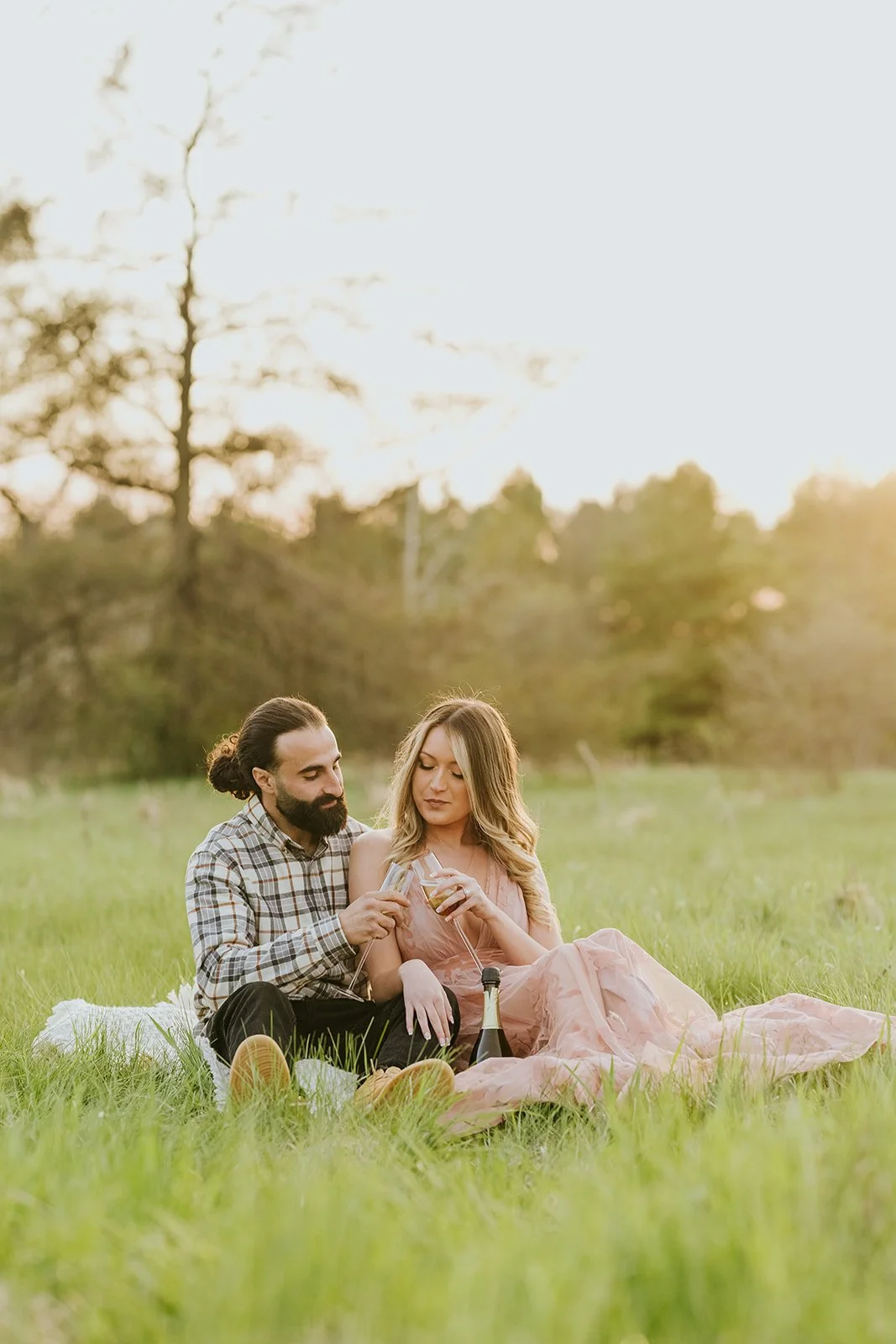 Picnic engagement photoshoot photo by Fedora Media.jpg