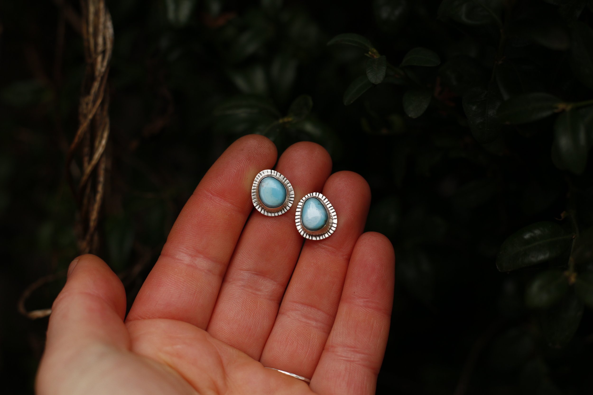 Radiate Studs