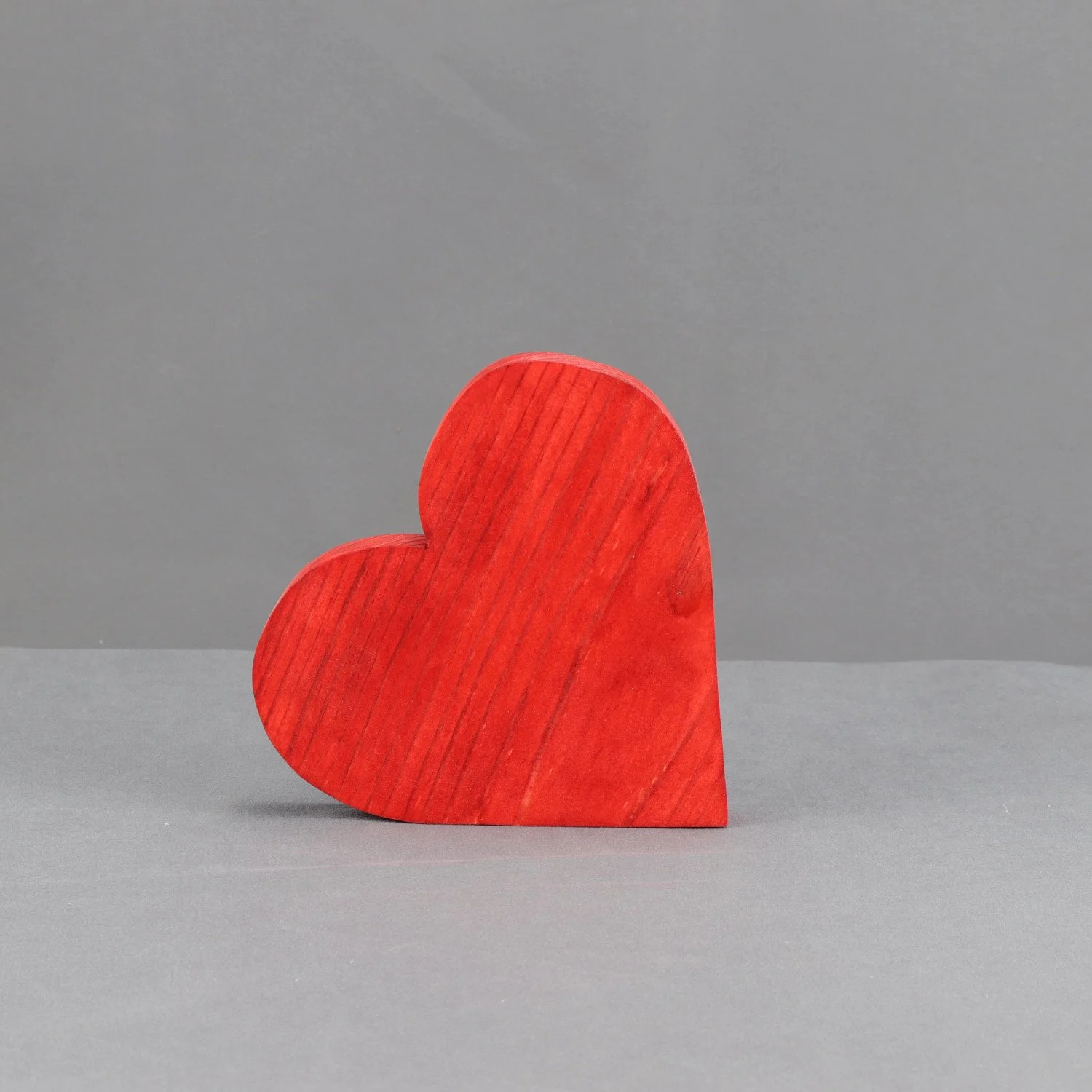Free standing wood heart