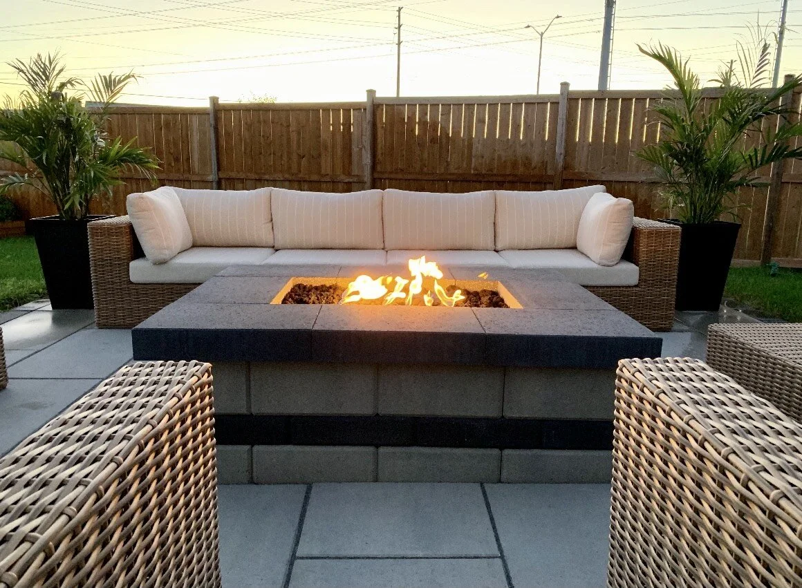 orlean fire place zoom.jpg