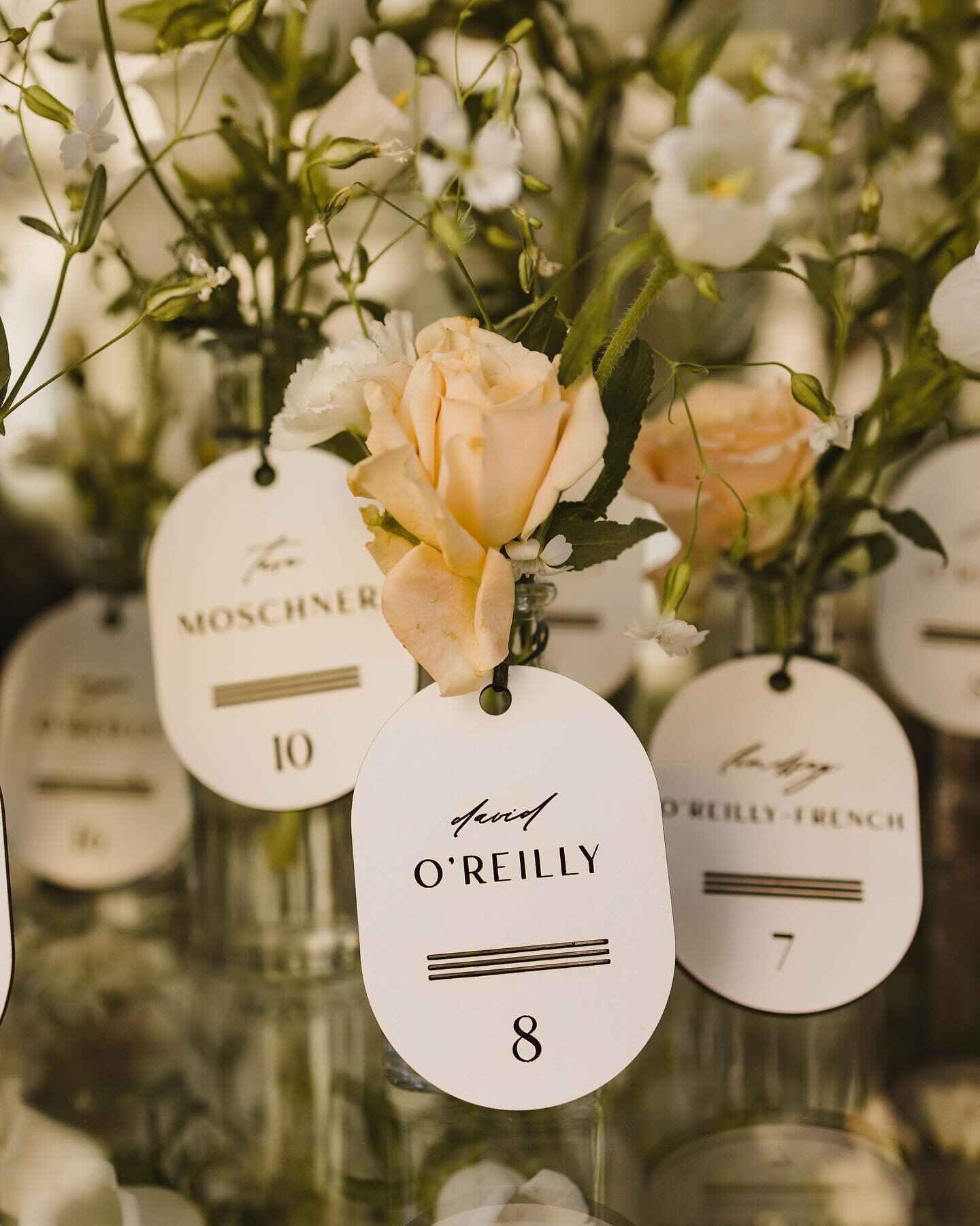 Laser cut name tags please! 🙋🏻&zwj;♀️ 

This project was a labor of love and these vendors killed it! 🌟

Planner: @allieroseevents 
Photographer: @abigailderrickphoto 
Florals: @queencity.blooms
