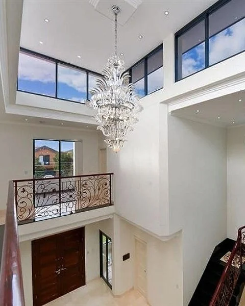 CANADA BAY LUXURY HOUSE