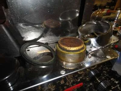 This also provides the perfect opportunity to clean up the group, group collar and showerscreen, and change the group gasket. The scotchbrite is quite effective here.