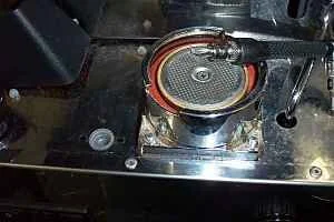 Lelit group and showerscreen