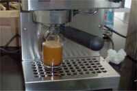 Machine warmed up 10 minutes, portafilter &amp; basket cold.